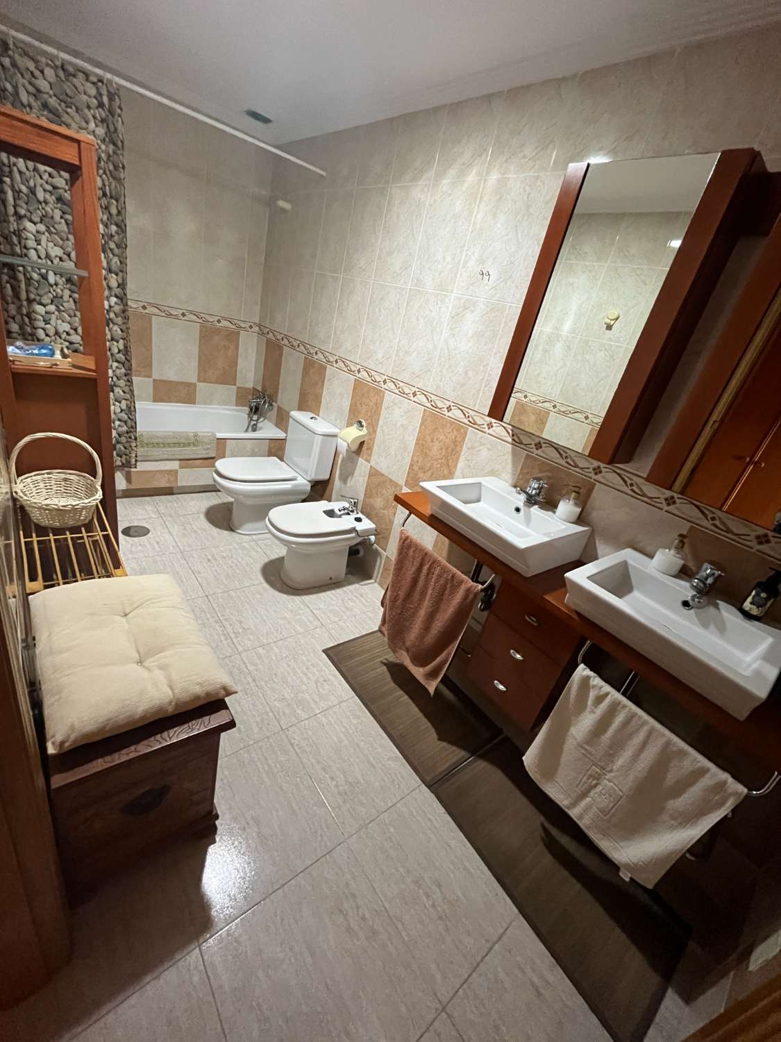 PISO CENTRO PUEBLO 3 DORMITORIOS 2 BAÑOS CERCA DE PLAYA