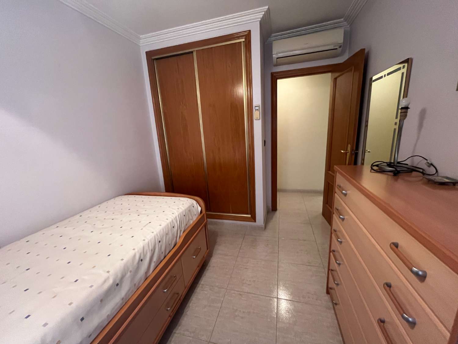 PISO CENTRO PUEBLO 3 DORMITORIOS 2 BAÑOS CERCA DE PLAYA