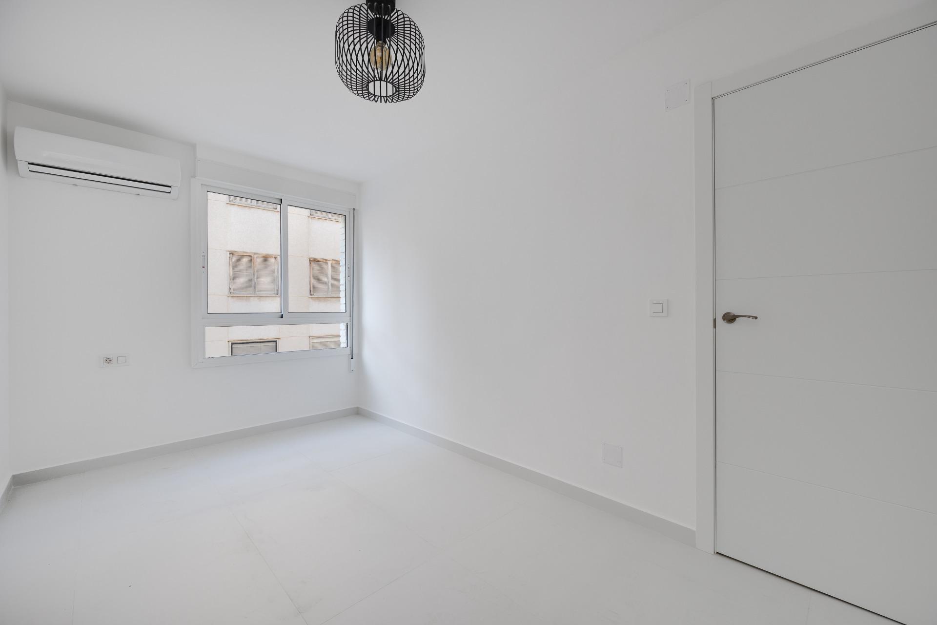 Apartment for sale in Torrevieja