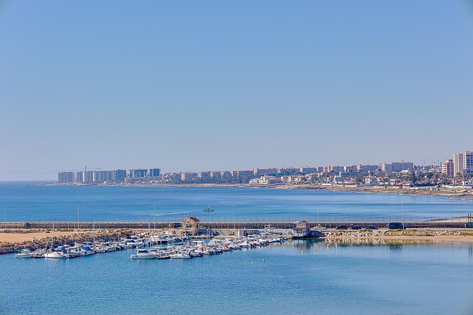 Apartment for sale in Torrevieja