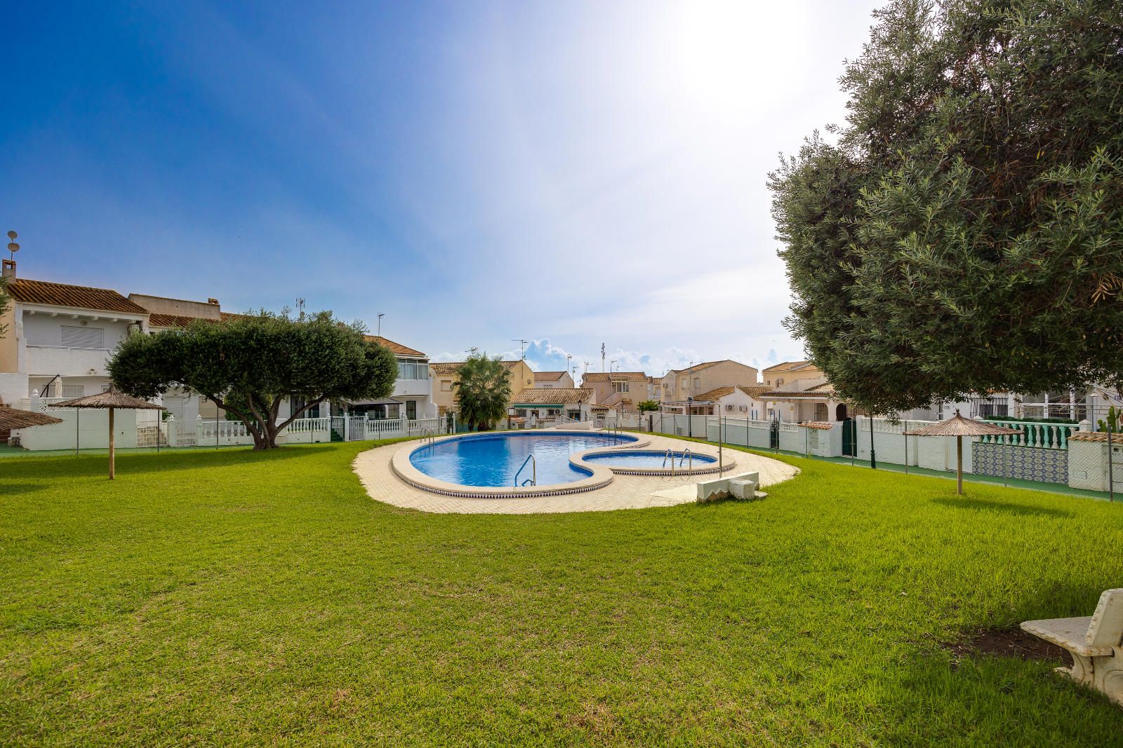 Chalet for sale in Orihuela Costa