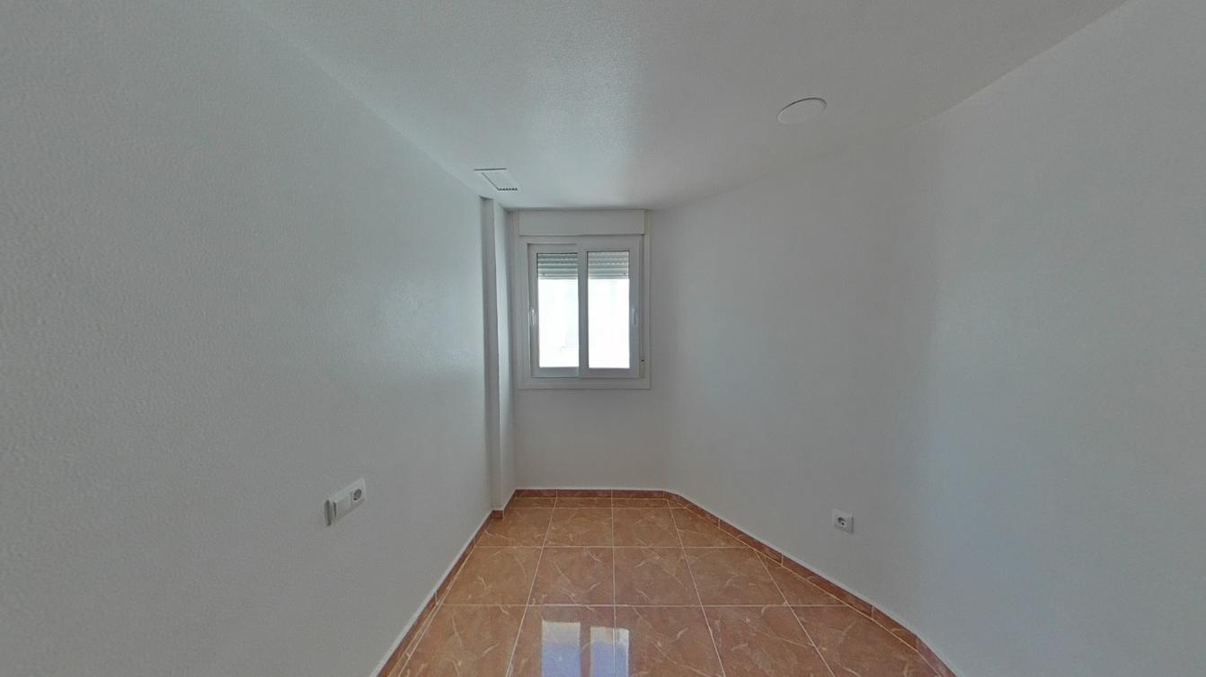 SALE WITH TENANT PROFITABILITY FROM THE MOMENT OF PURCHASE