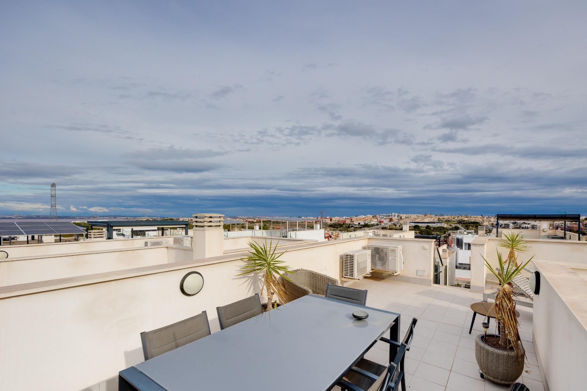 Villa zum verkauf in Orihuela Costa