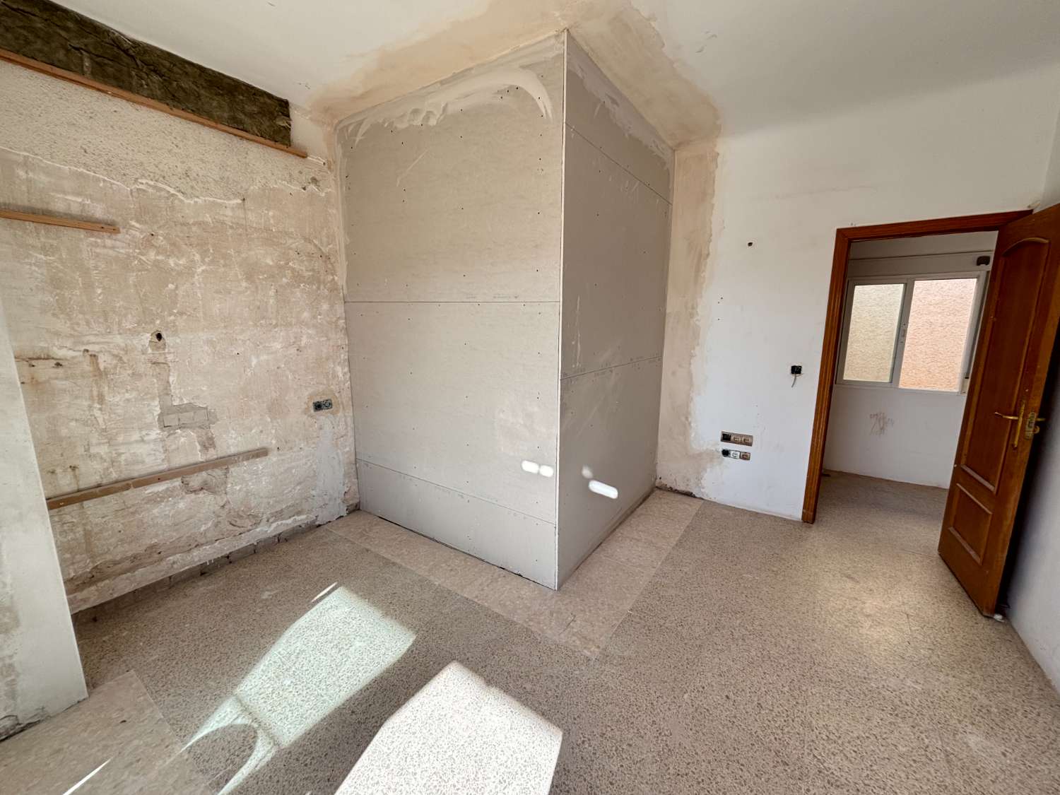 OPORTUNIDAD ¡¡PISO 3 DORMITORIOS EN EL CENTRO DE SAN JUAN!! CON ASCENSOR