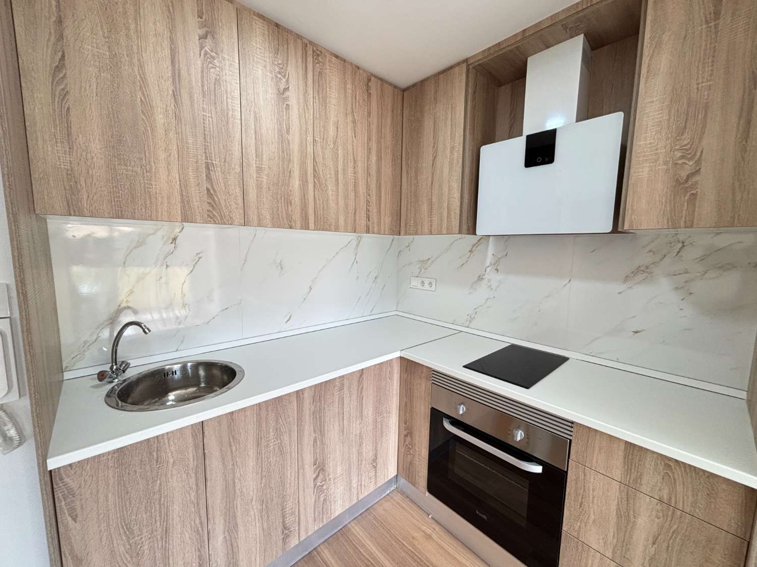 HAVUTSIKT, BASSENG, NÆR PLAYA DE LA MATA