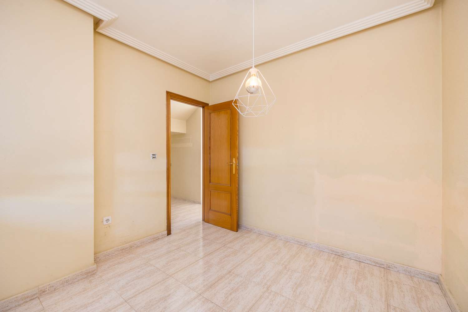 Appartement indépendant 4 chambres et 2 salles de bains avec piscine à Aguas Nuevas, Torrevieja