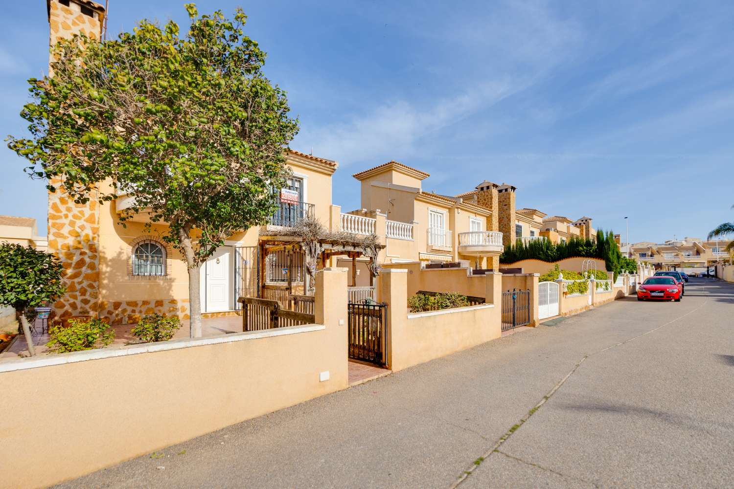 Appartement indépendant 4 chambres et 2 salles de bains avec piscine à Aguas Nuevas, Torrevieja