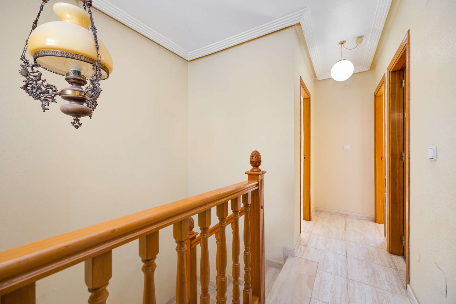 Appartement indépendant 4 chambres et 2 salles de bains avec piscine à Aguas Nuevas, Torrevieja