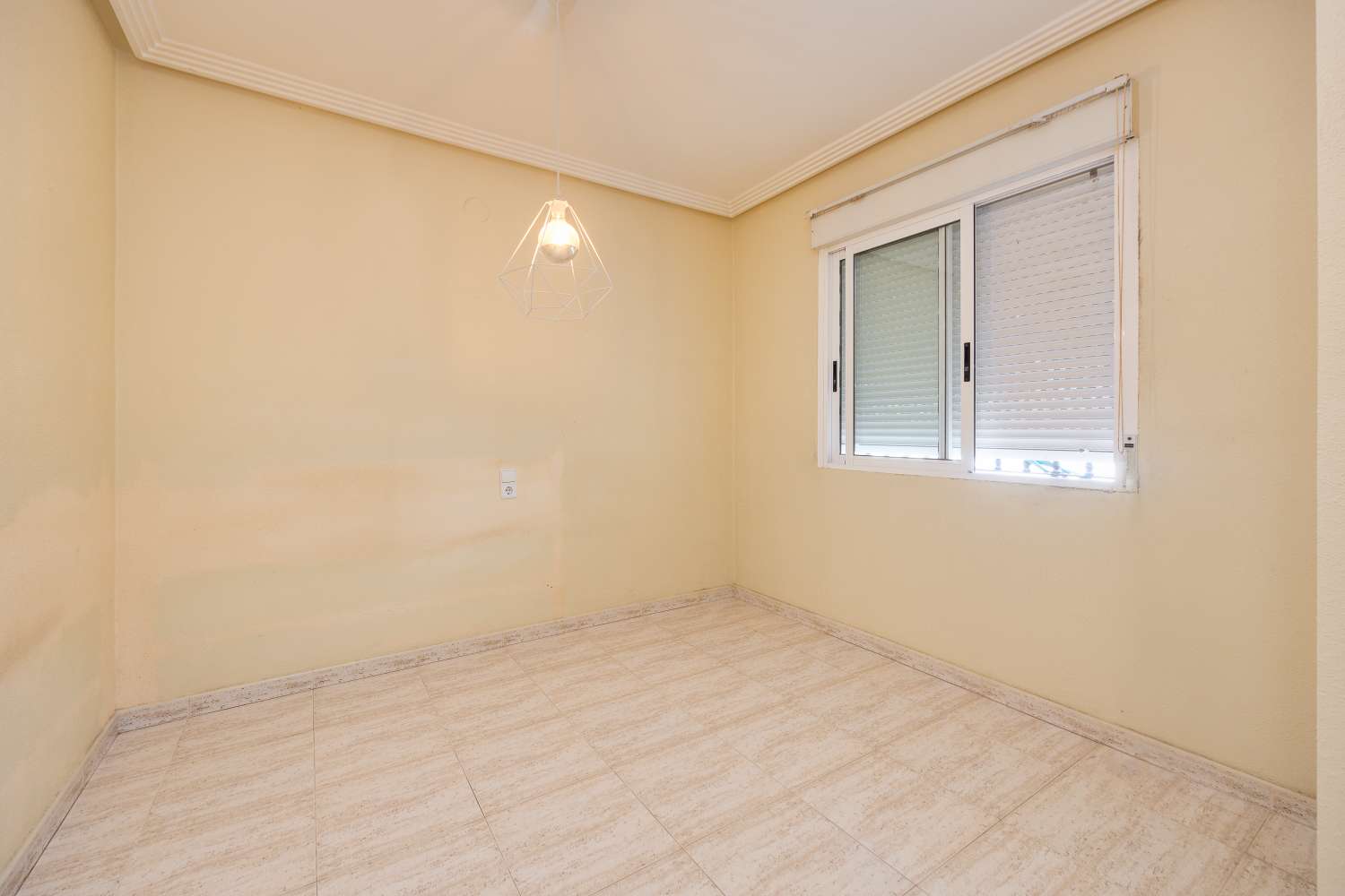 Appartement indépendant 4 chambres et 2 salles de bains avec piscine à Aguas Nuevas, Torrevieja
