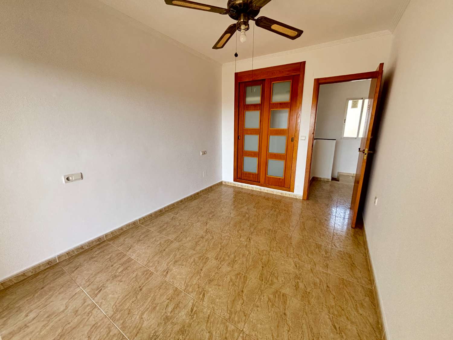 CAMPOAMOR 的专属复式住宅，拥有绝美的景观