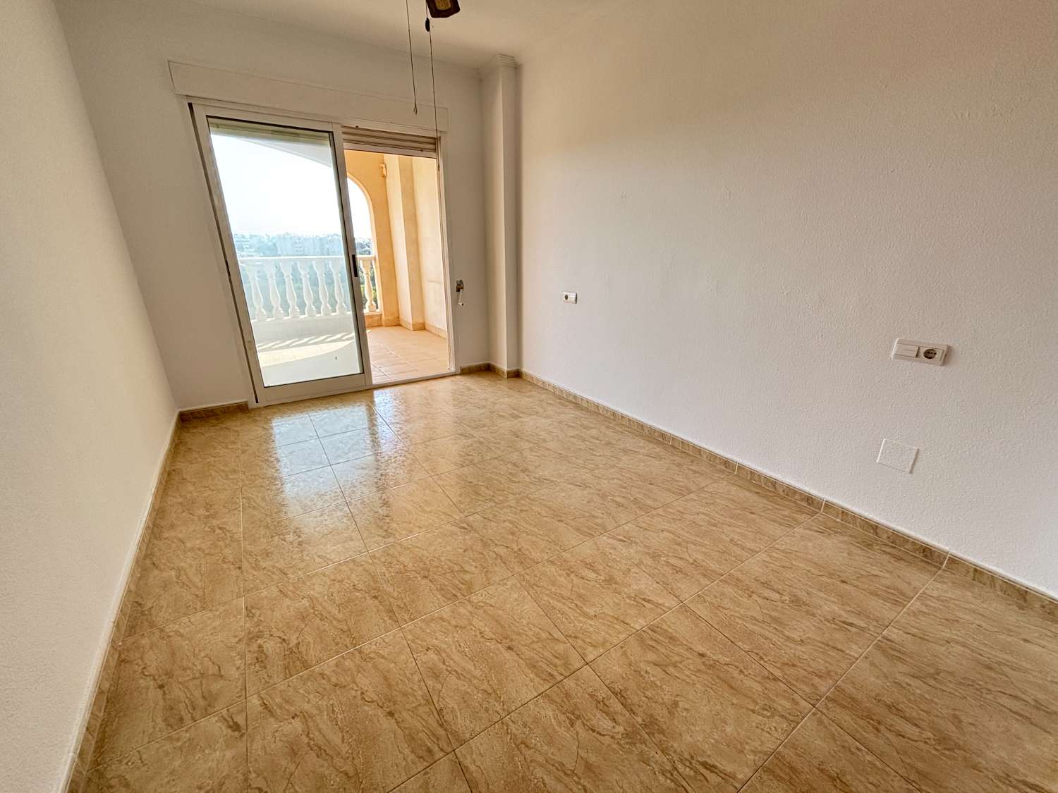 CAMPOAMOR 的专属复式住宅，拥有绝美的景观