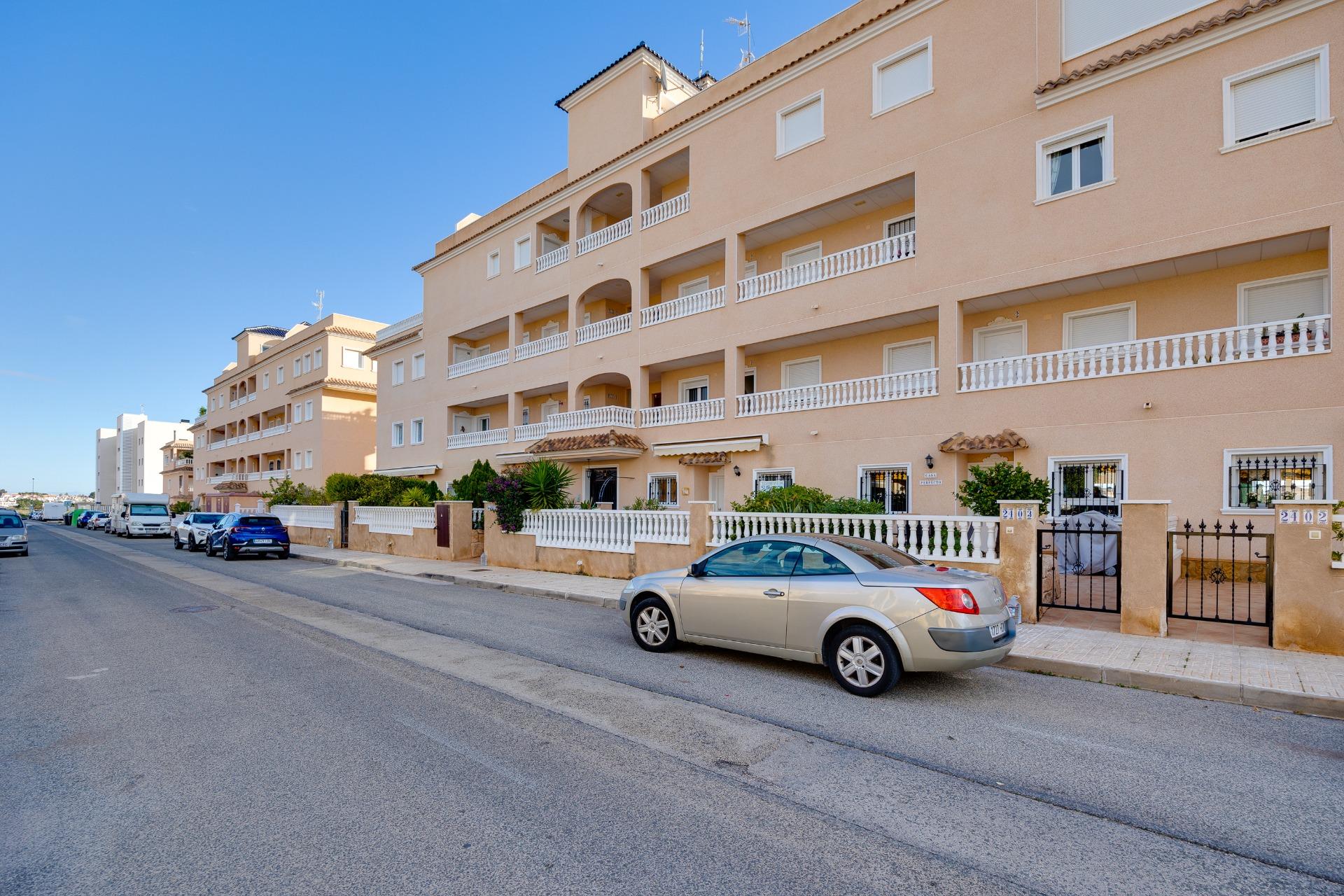 Bungalow, 1 våning till salu i Orihuela Costa