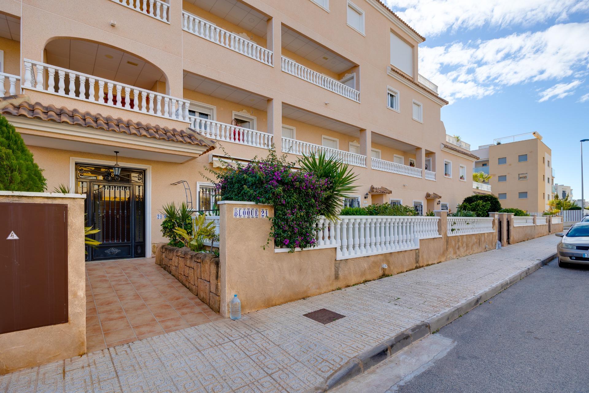 Bungalow, 1 våning till salu i Orihuela Costa