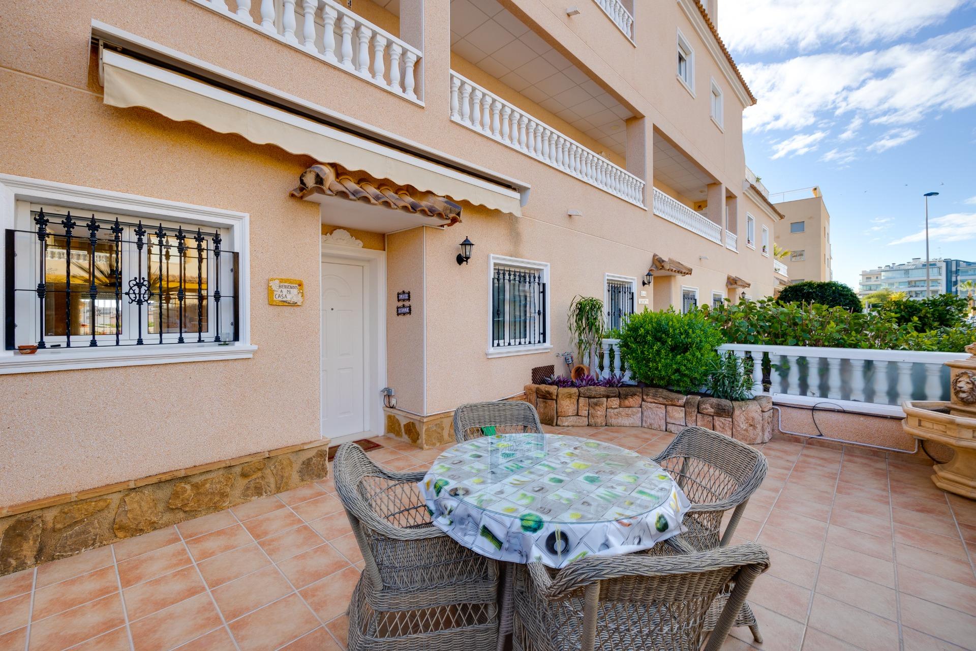 Bungalow, 1 våning till salu i Orihuela Costa