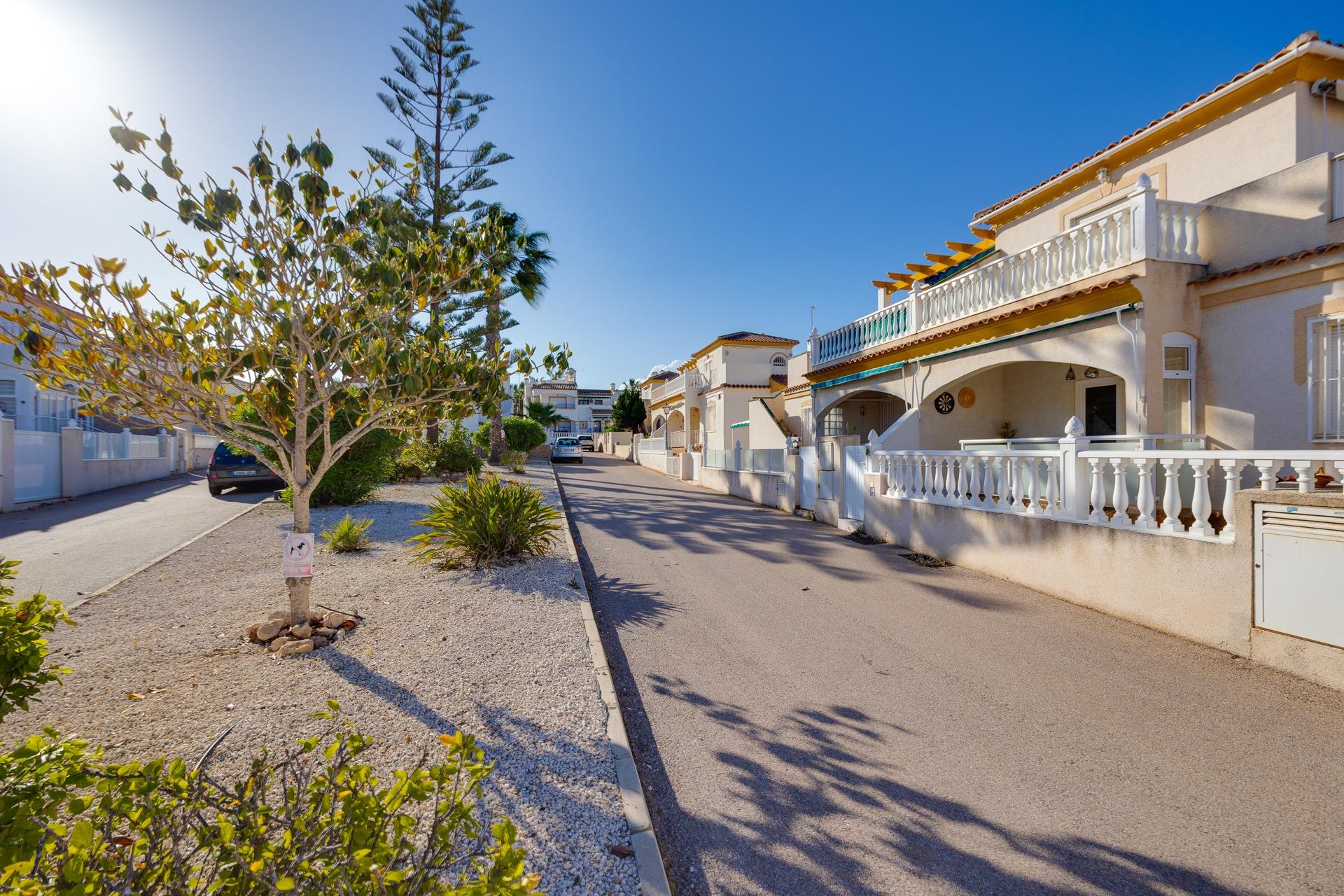 Hus till salu i Orihuela Costa