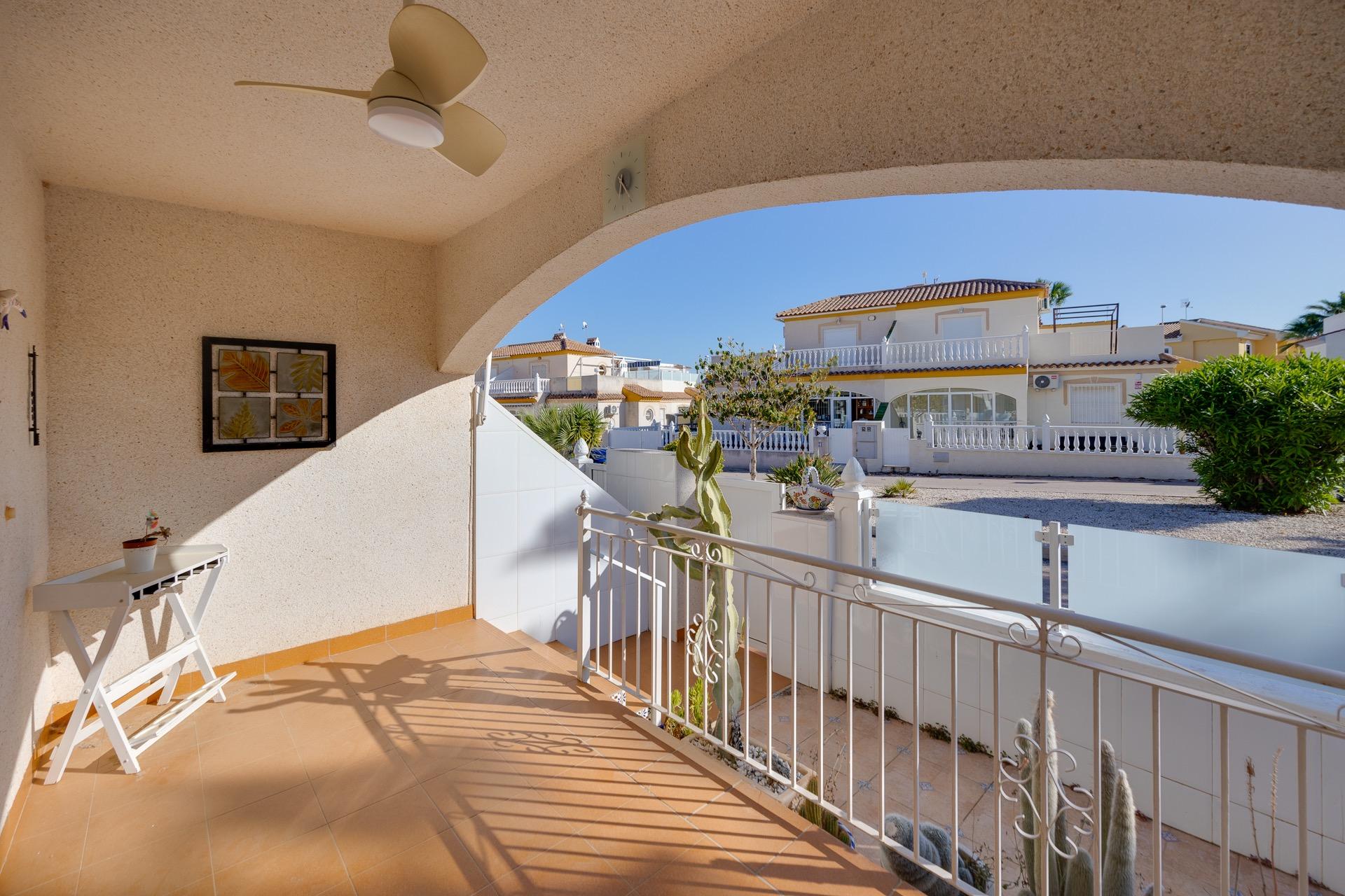 Hus till salu i Orihuela Costa
