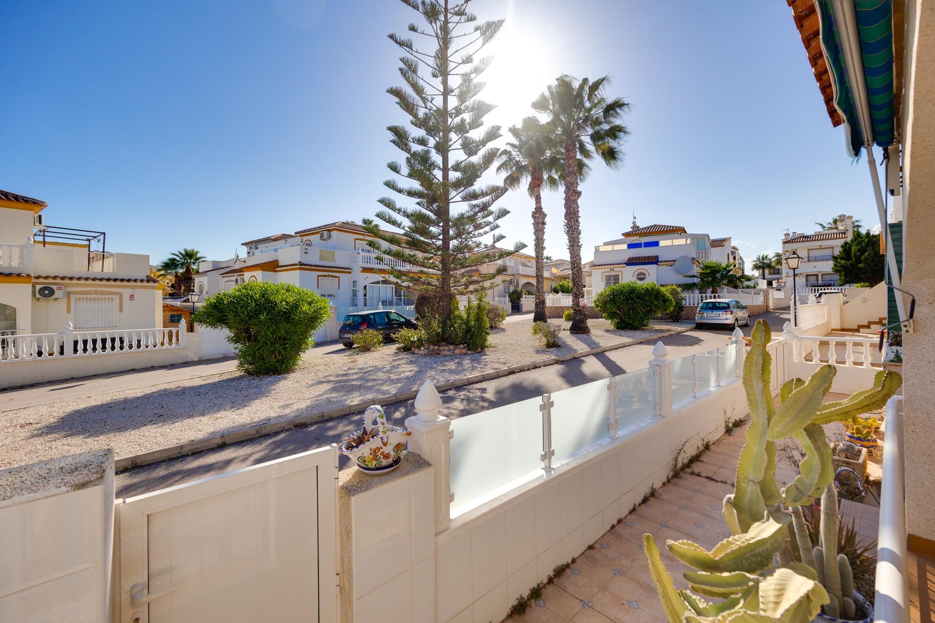 Hus till salu i Orihuela Costa