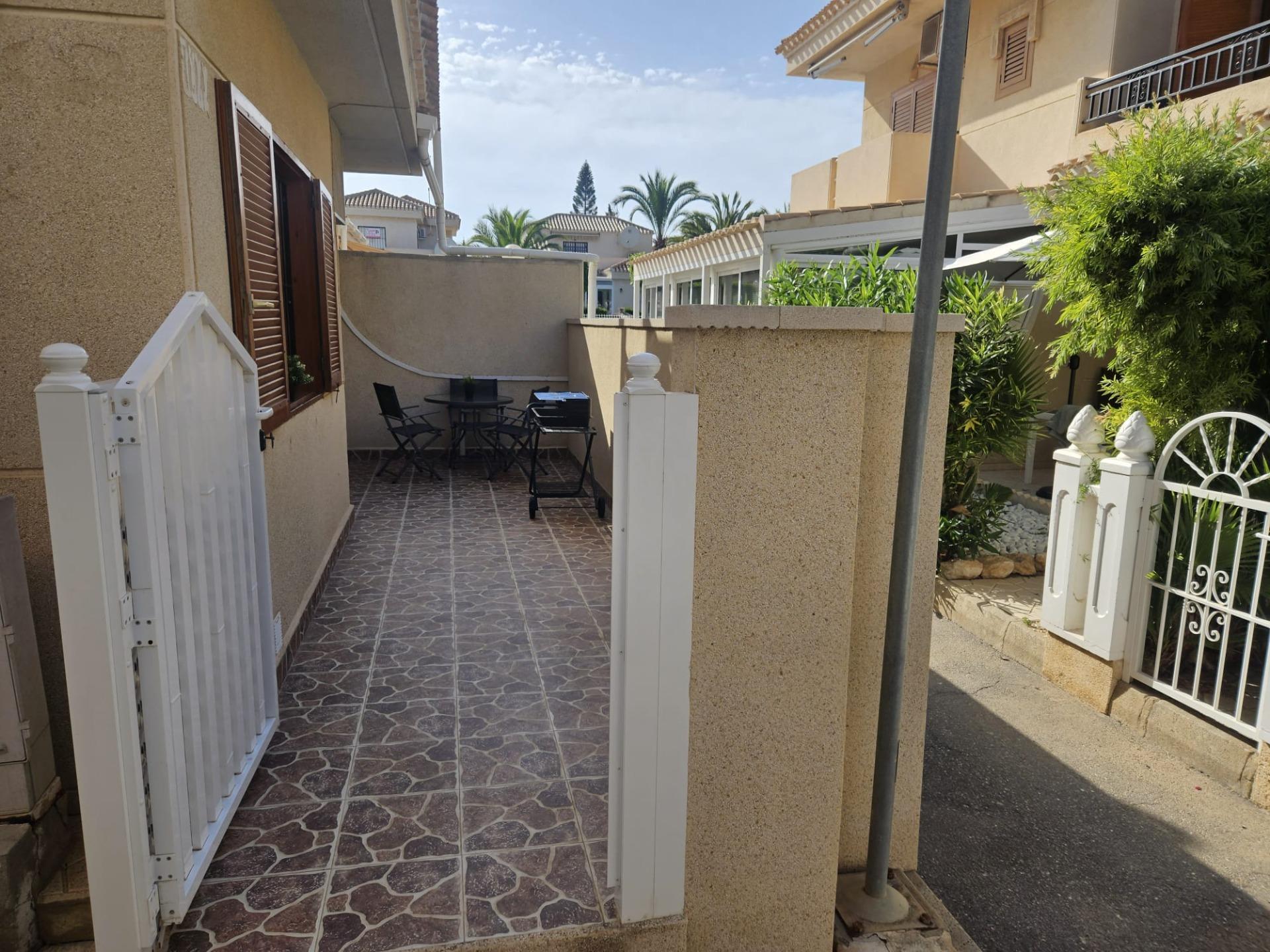 Bungalow, 1 våning till salu i Orihuela Costa