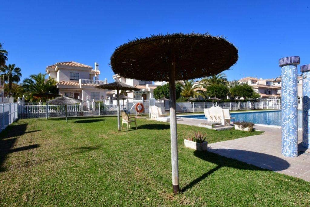 Bungalow, 1 våning till salu i Orihuela Costa