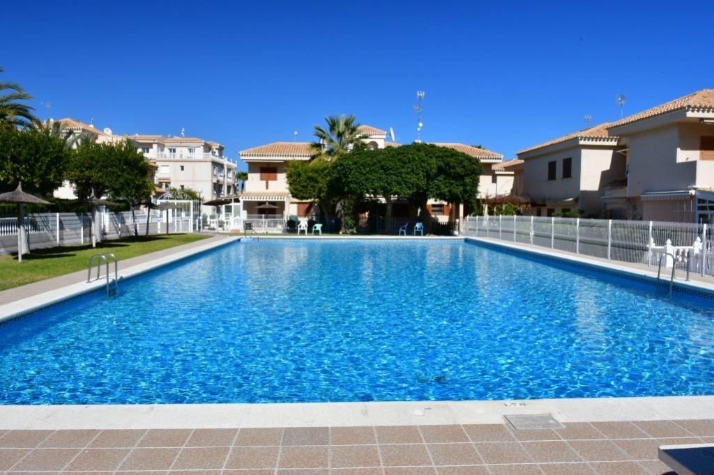 Bungalow, 1 våning till salu i Orihuela Costa