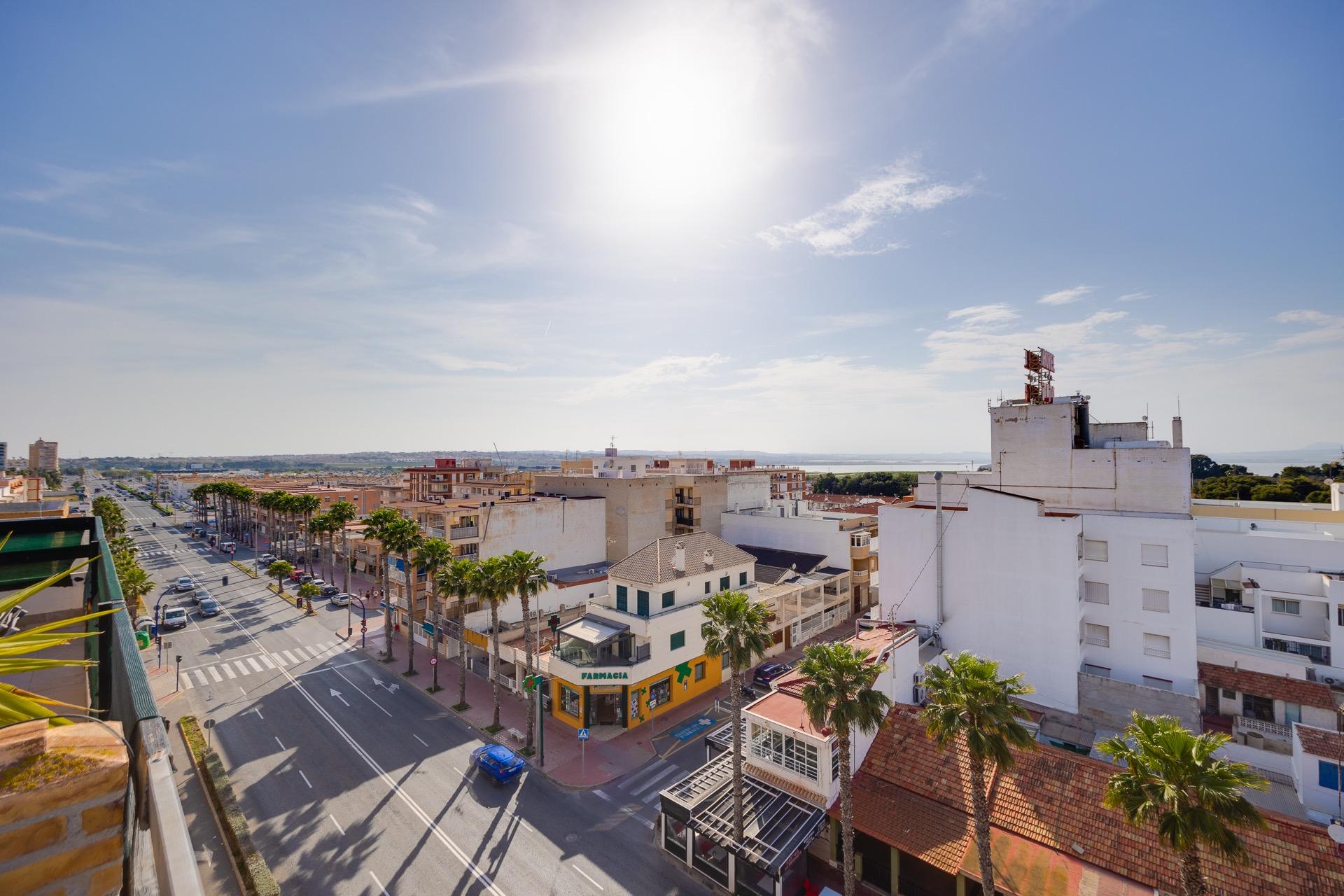 Takvåning till salu i Torrevieja