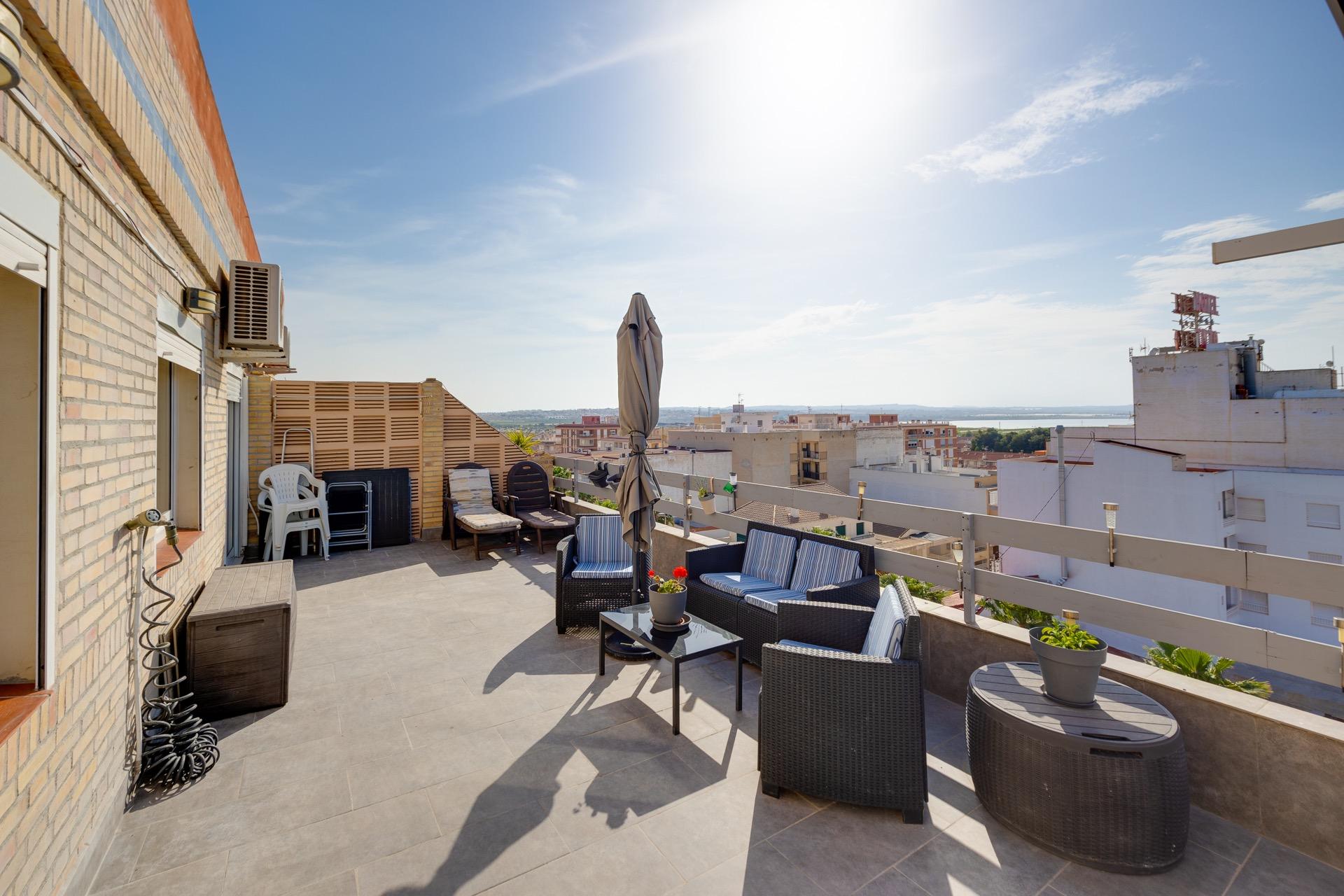 Takvåning till salu i Torrevieja