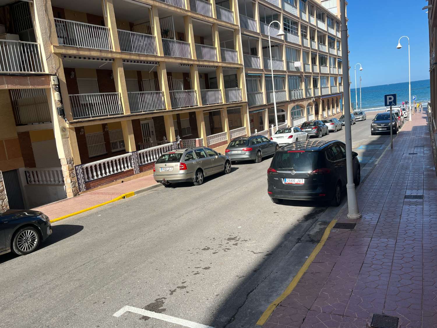 Lägenhet bara 100 meter från stranden