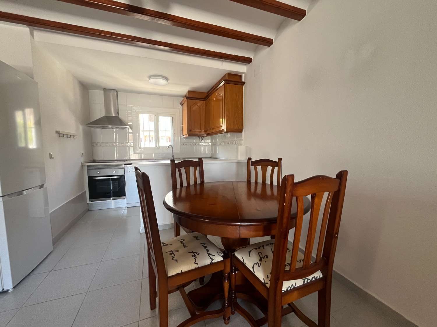 2 DORMITORIOS, JARDIN 50 M2 ORIENTACION SUR