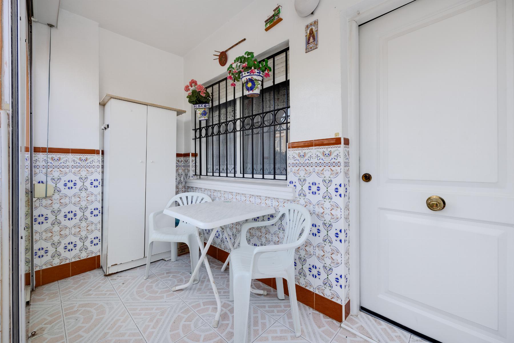 Бунгало на продаж в Torrevieja