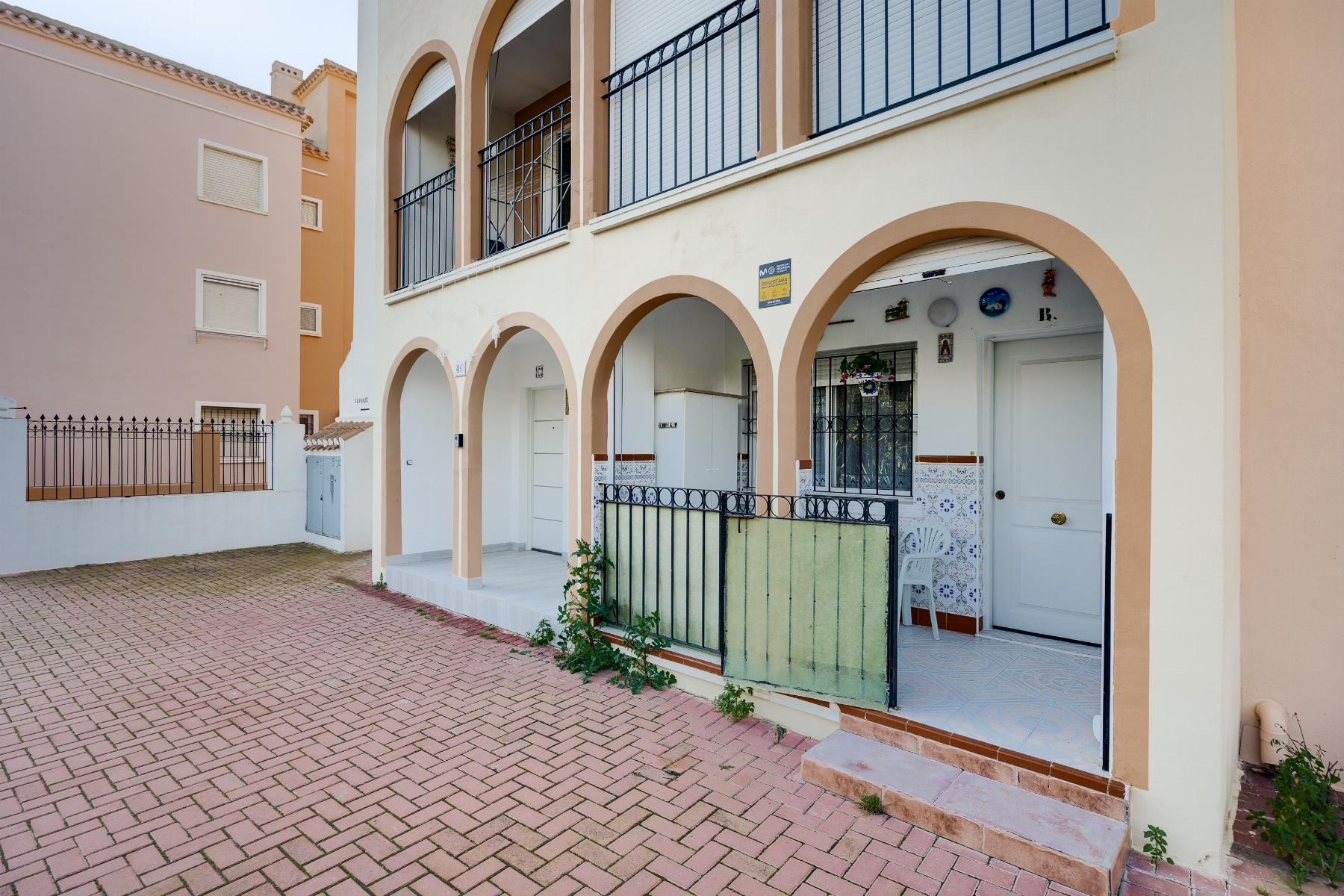Бунгало на продаж в Torrevieja