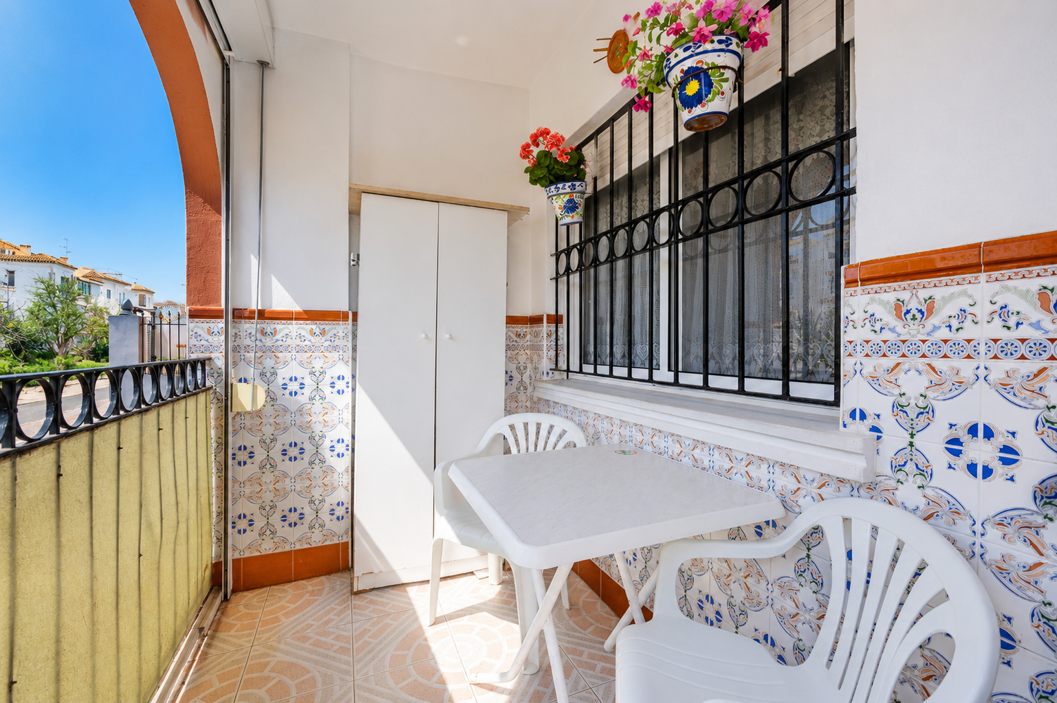 Бунгало на продаж в Torrevieja