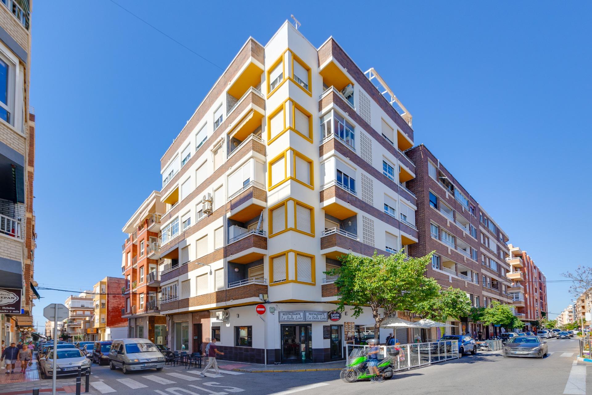 Pieni huoneisto myynnissä Torrevieja