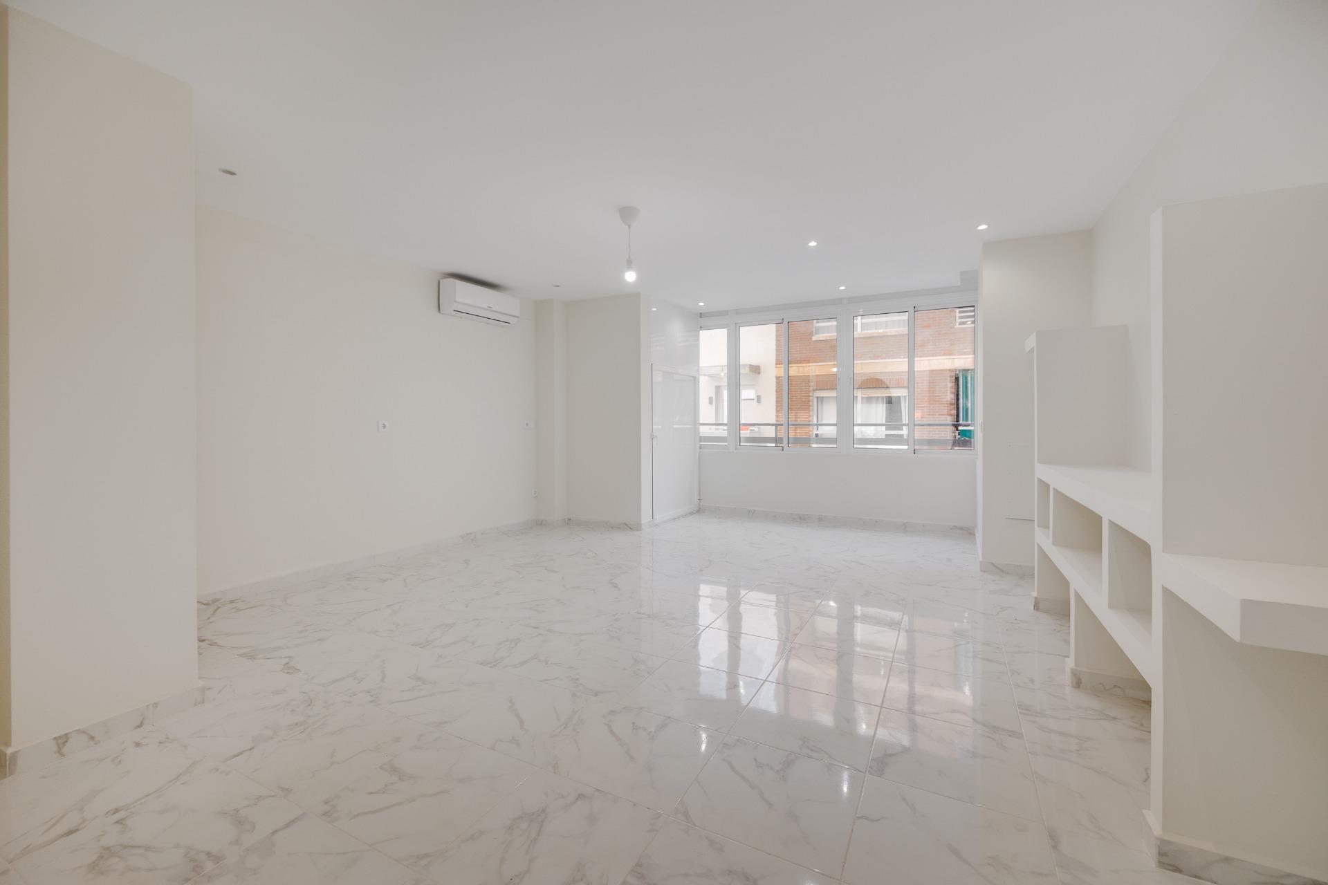 Pieni huoneisto myynnissä Torrevieja