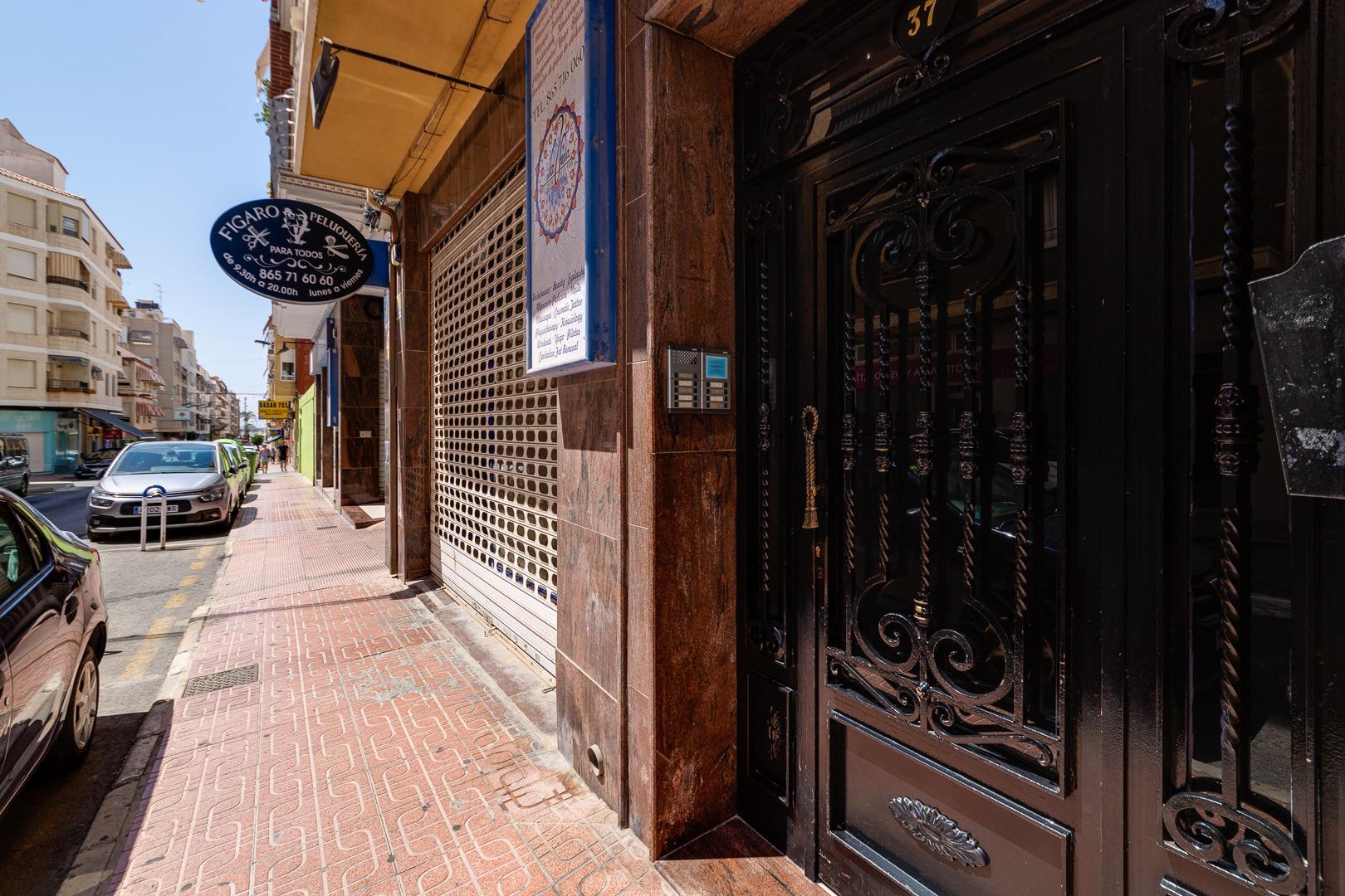 Pieni huoneisto myynnissä Torrevieja