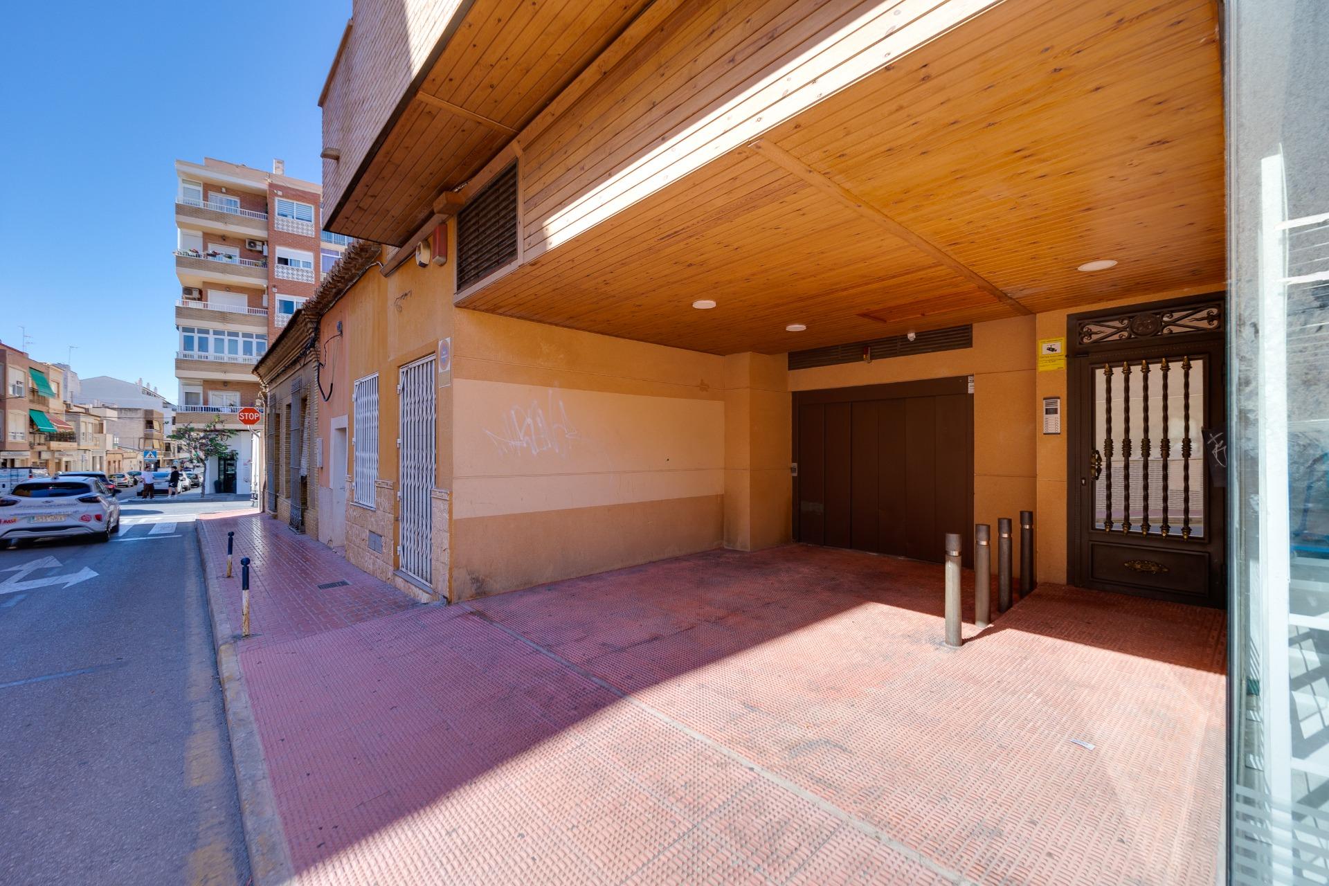 Pieni huoneisto myynnissä Torrevieja