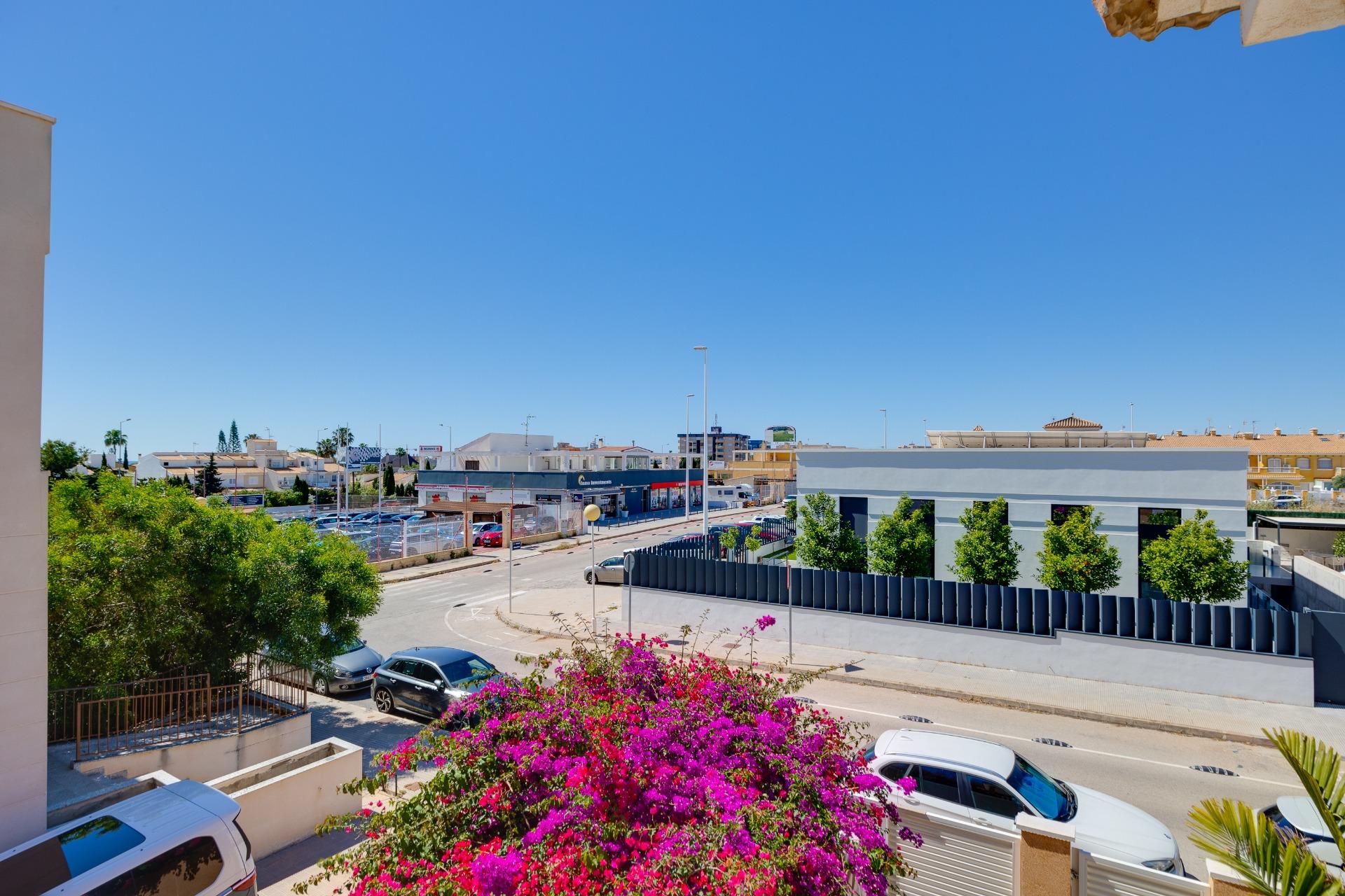 Kattohuoneisto myynnissä Orihuela Costa
