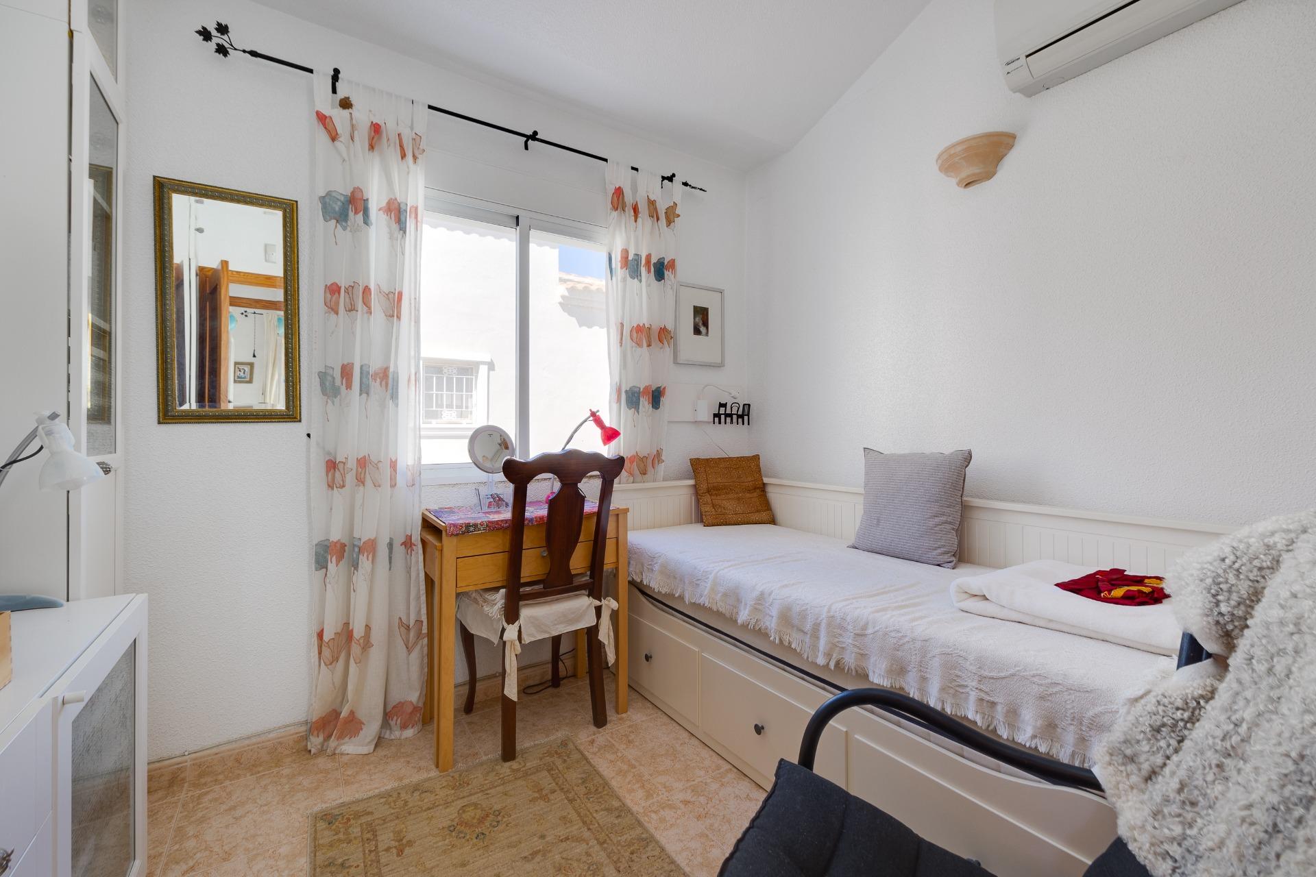 Villa myynnissä Orihuela Costa