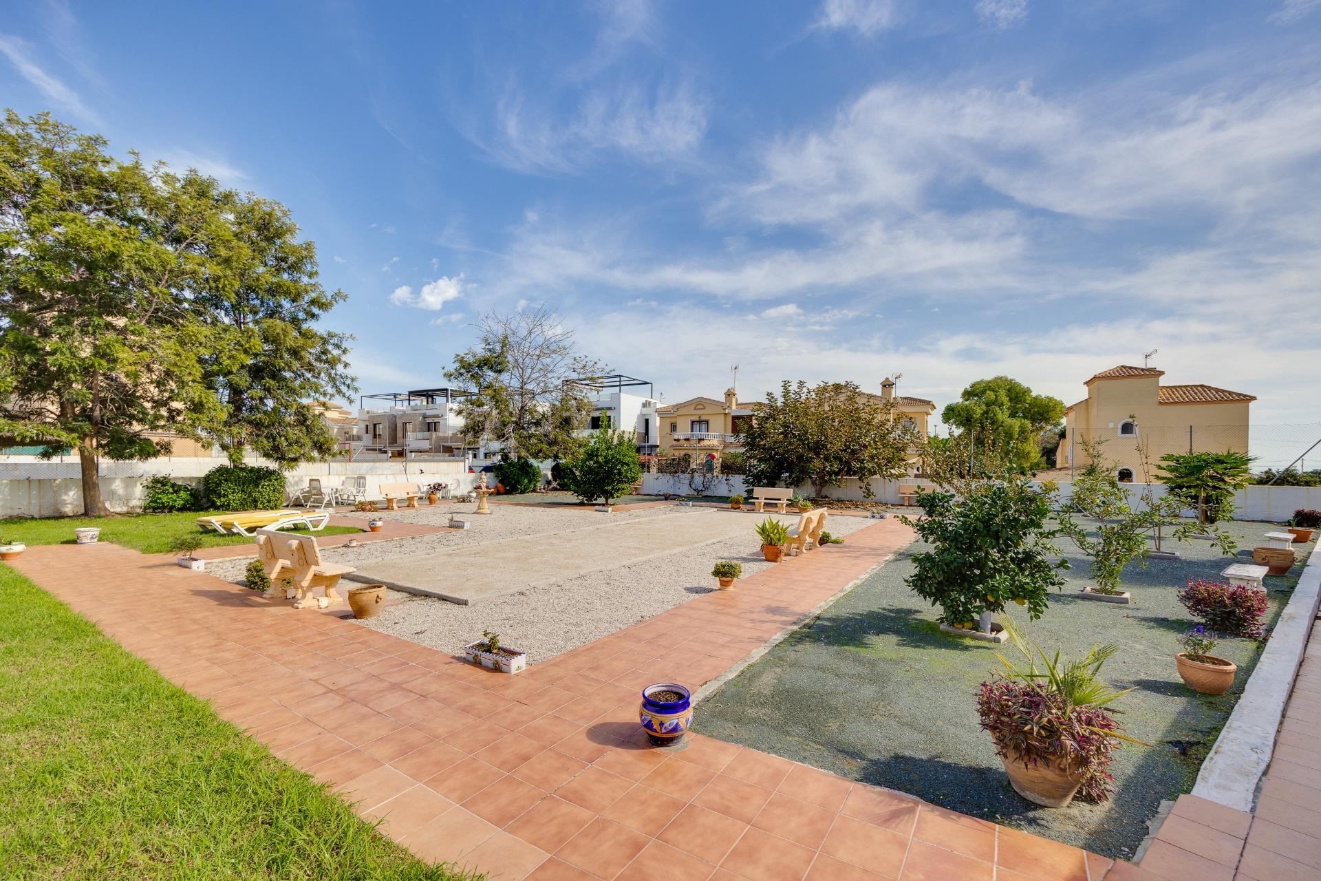 Villa myynnissä Orihuela Costa