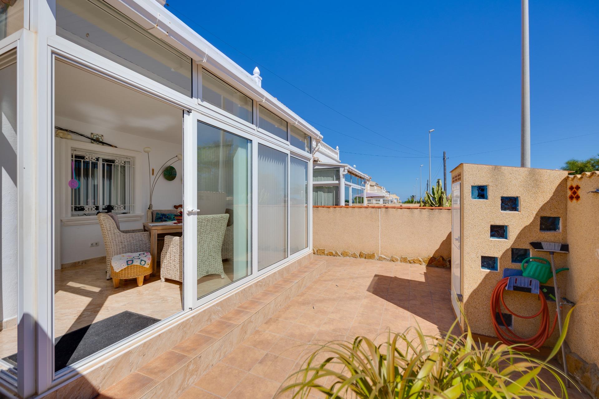 Villa myynnissä Orihuela Costa
