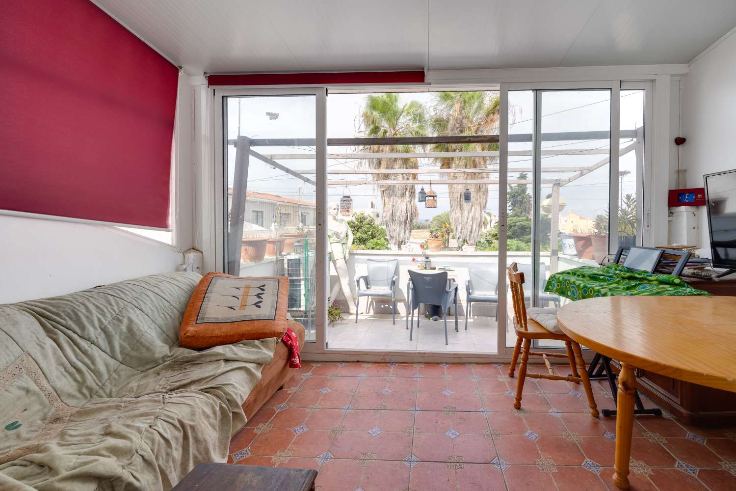 BAR I DRIFT MED UAFHÆNGIGT HUS I TORRETA II – TORREVIEJA