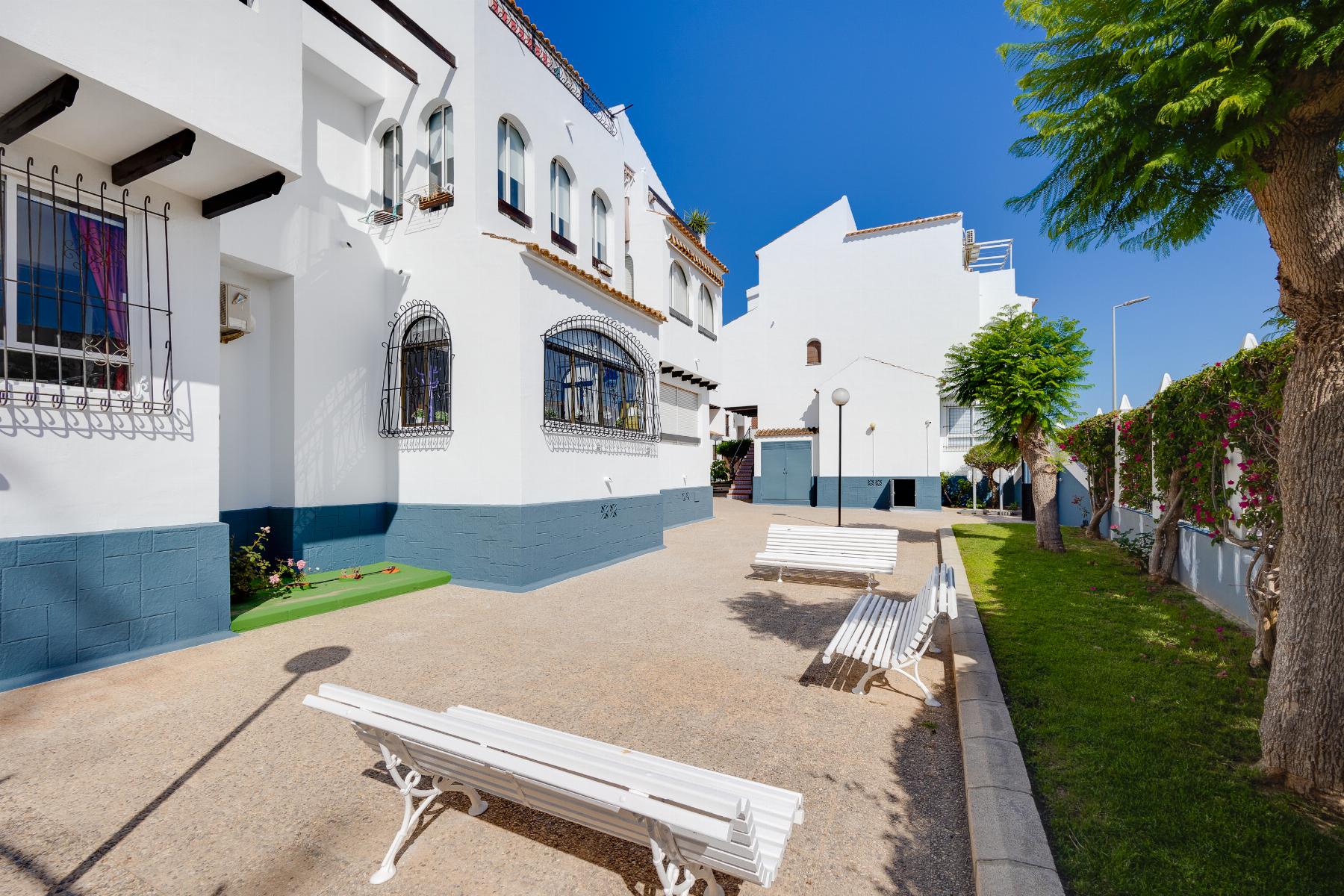 Bungalow myynnissä Torrevieja