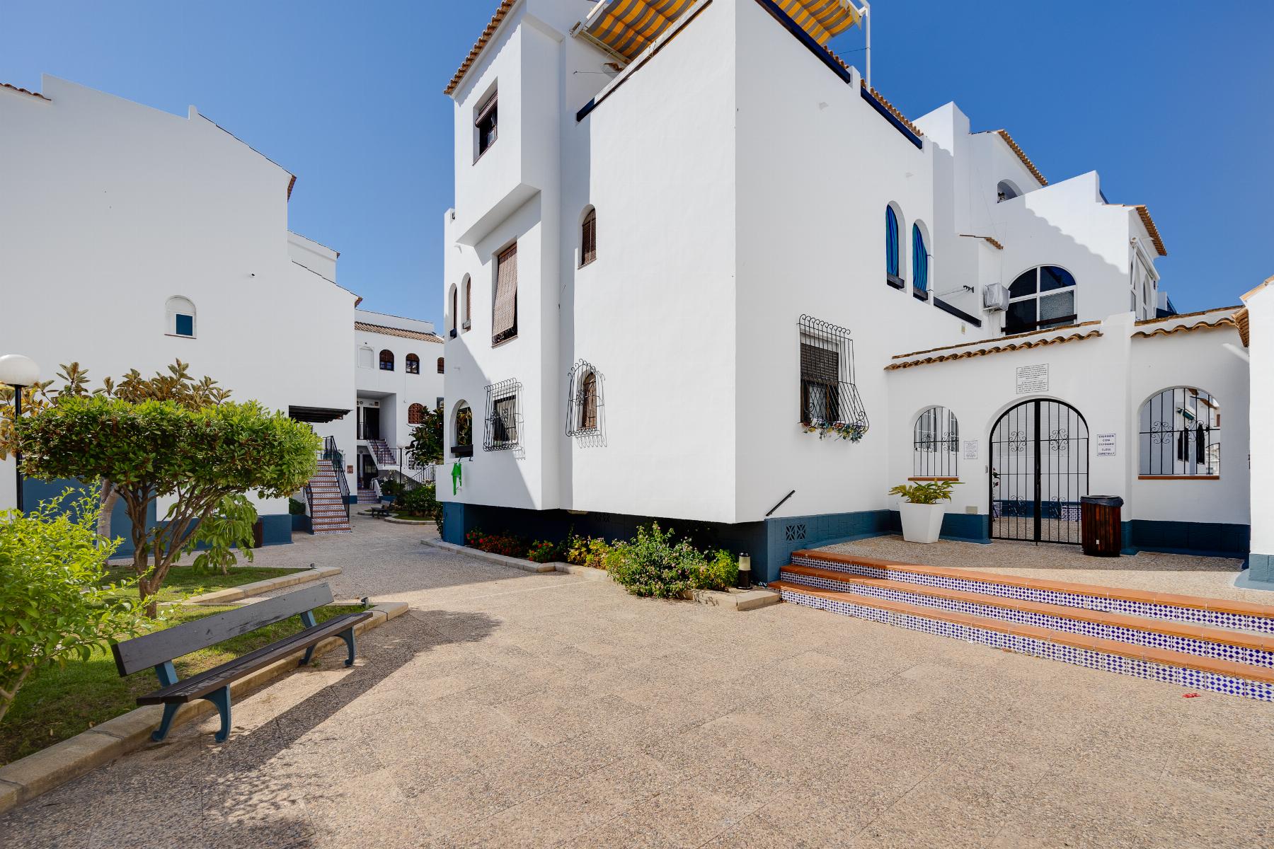 Bungalow myynnissä Torrevieja