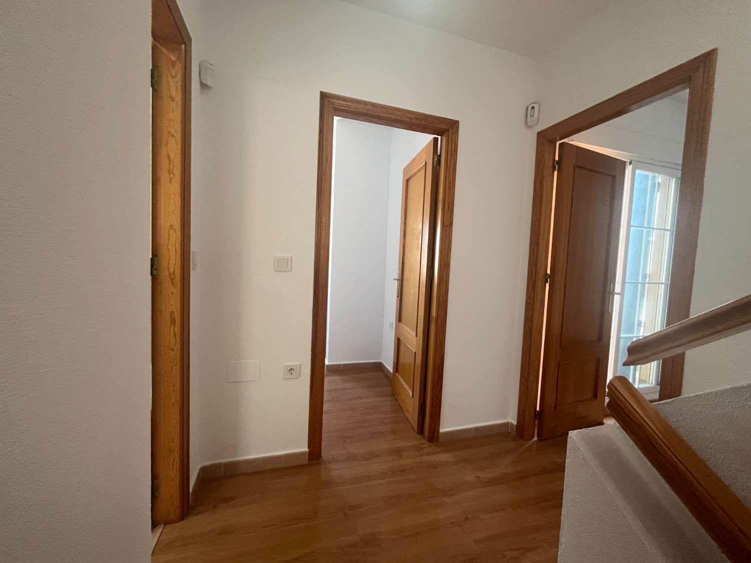 RENOVIERTES DUPLEX ZUM VERKAUF IN TORREVIEJA!! 2 SCHLAFZIMMER MIT POOL!!