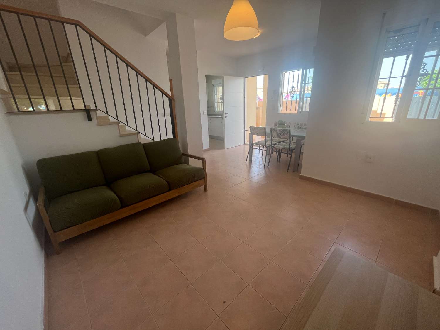 RENOVIERTES DUPLEX ZUM VERKAUF IN TORREVIEJA!! 2 SCHLAFZIMMER MIT POOL!!