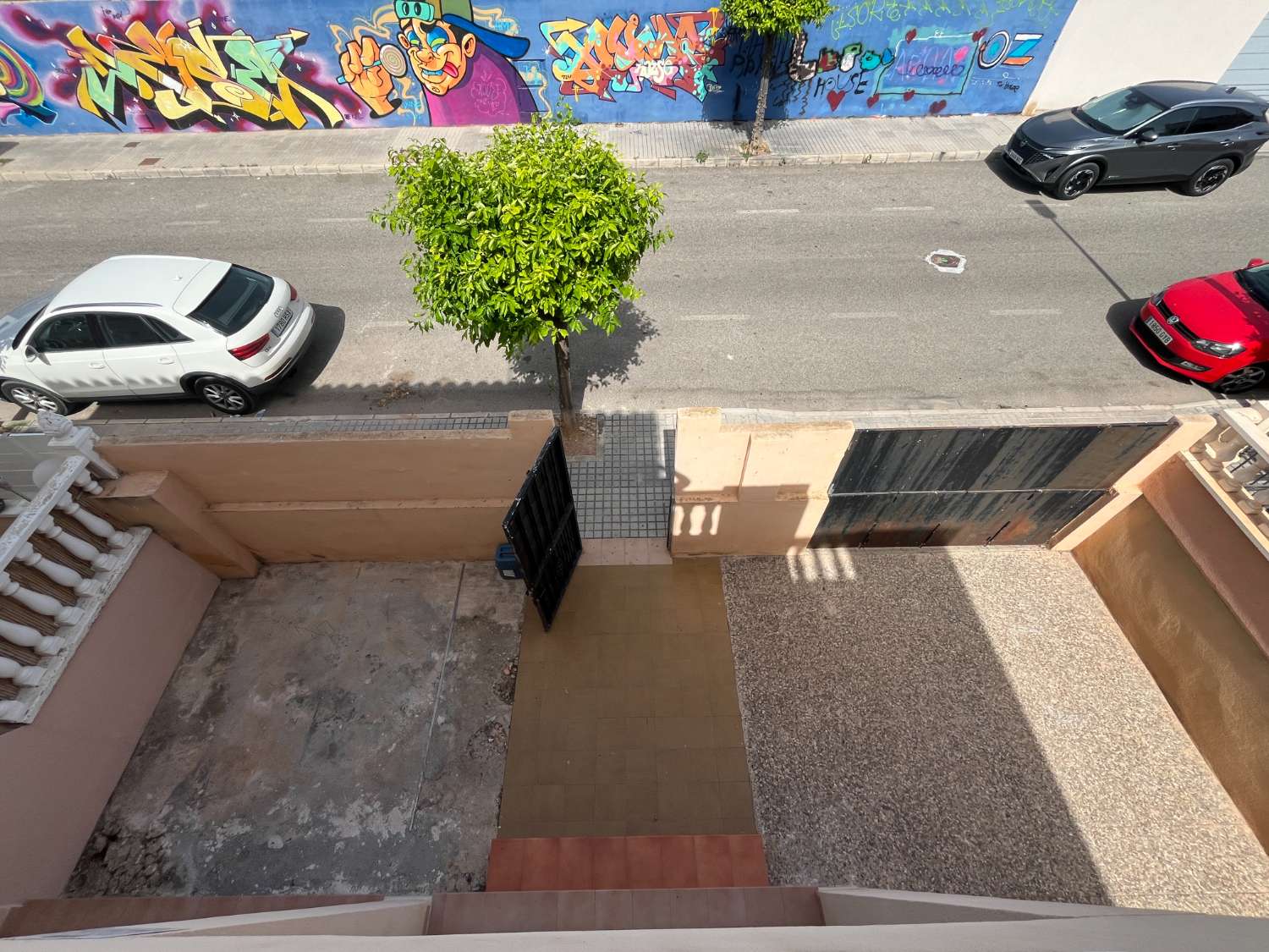 RENOVIERTES DUPLEX ZUM VERKAUF IN TORREVIEJA!! 2 SCHLAFZIMMER MIT POOL!!