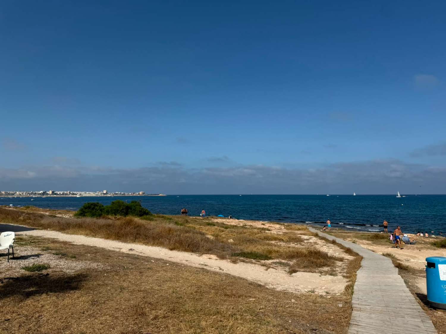 APARTAMENTO CON VISTAS AL MAR