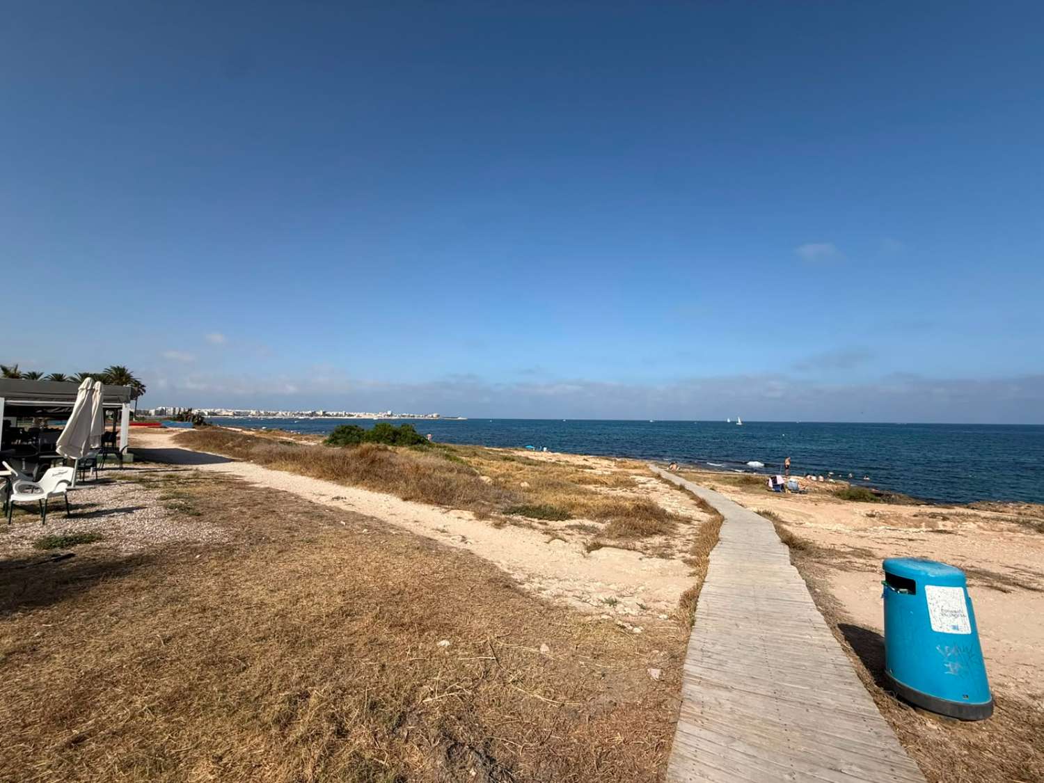 APARTAMENTO CON VISTAS AL MAR