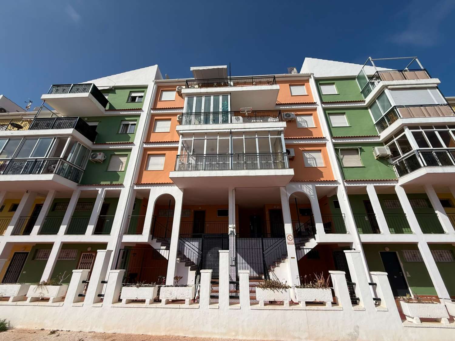 APARTAMENTO CON VISTAS AL MAR