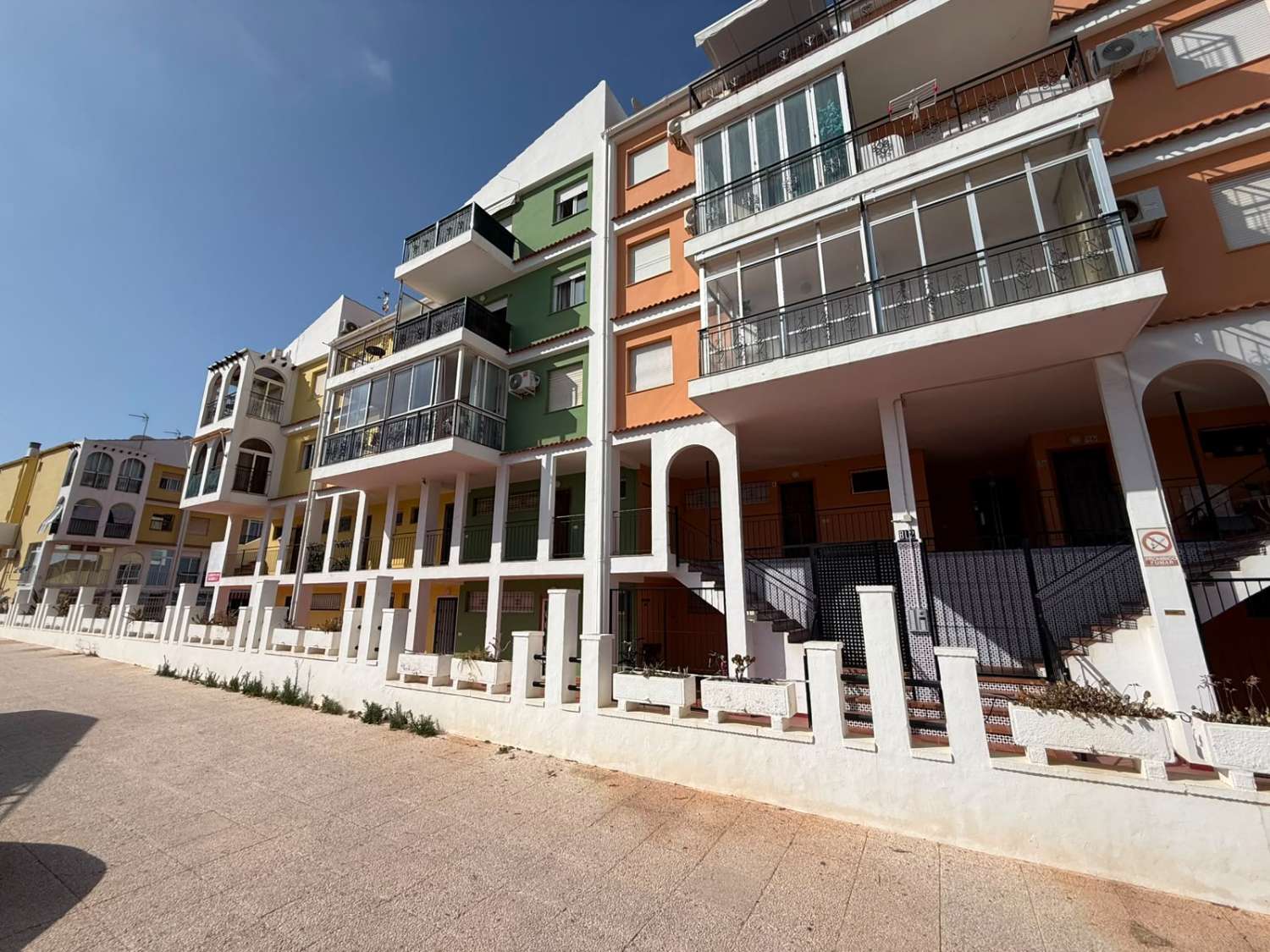 APARTAMENTO CON VISTAS AL MAR