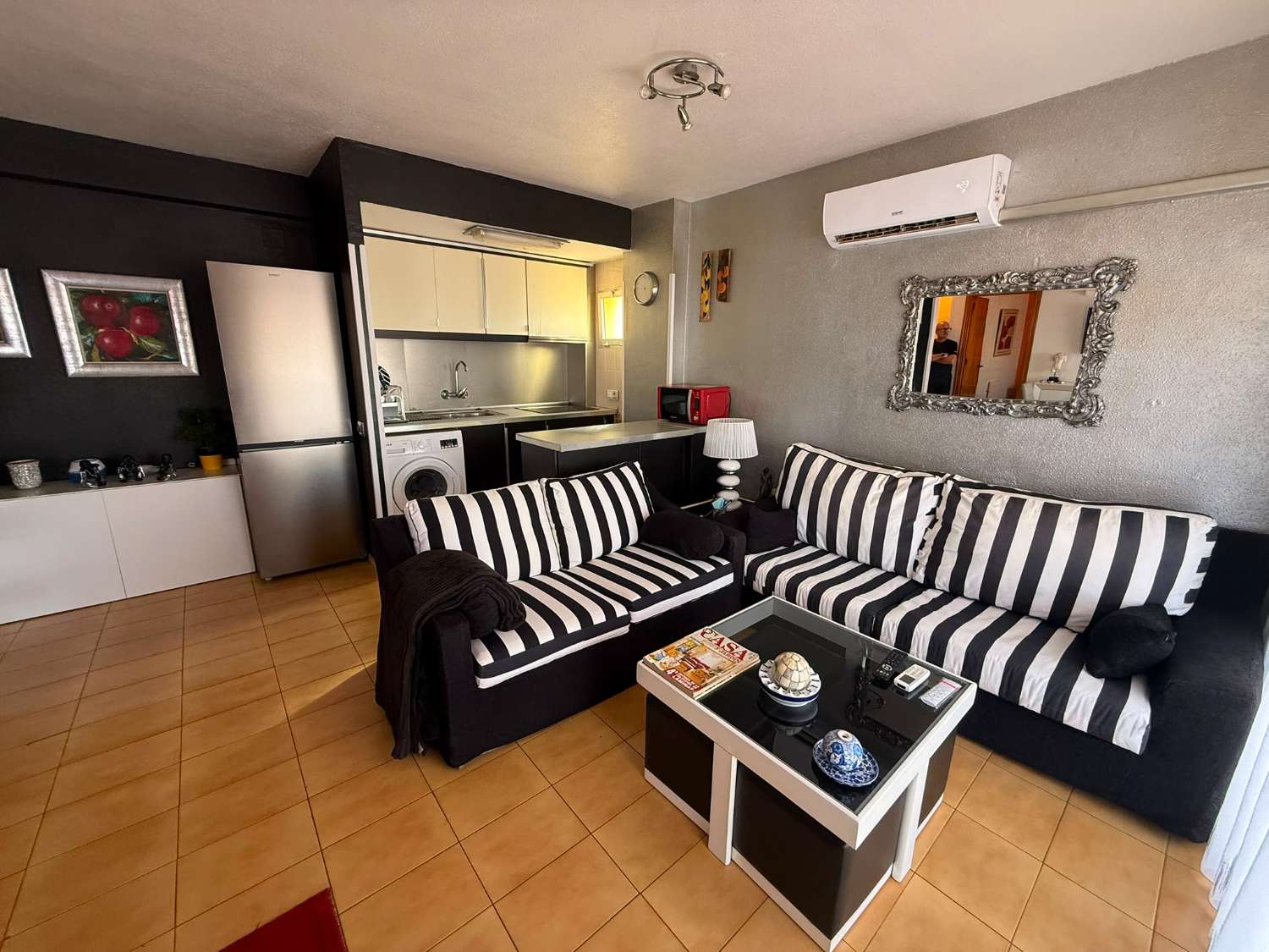APARTAMENTO CON VISTAS AL MAR